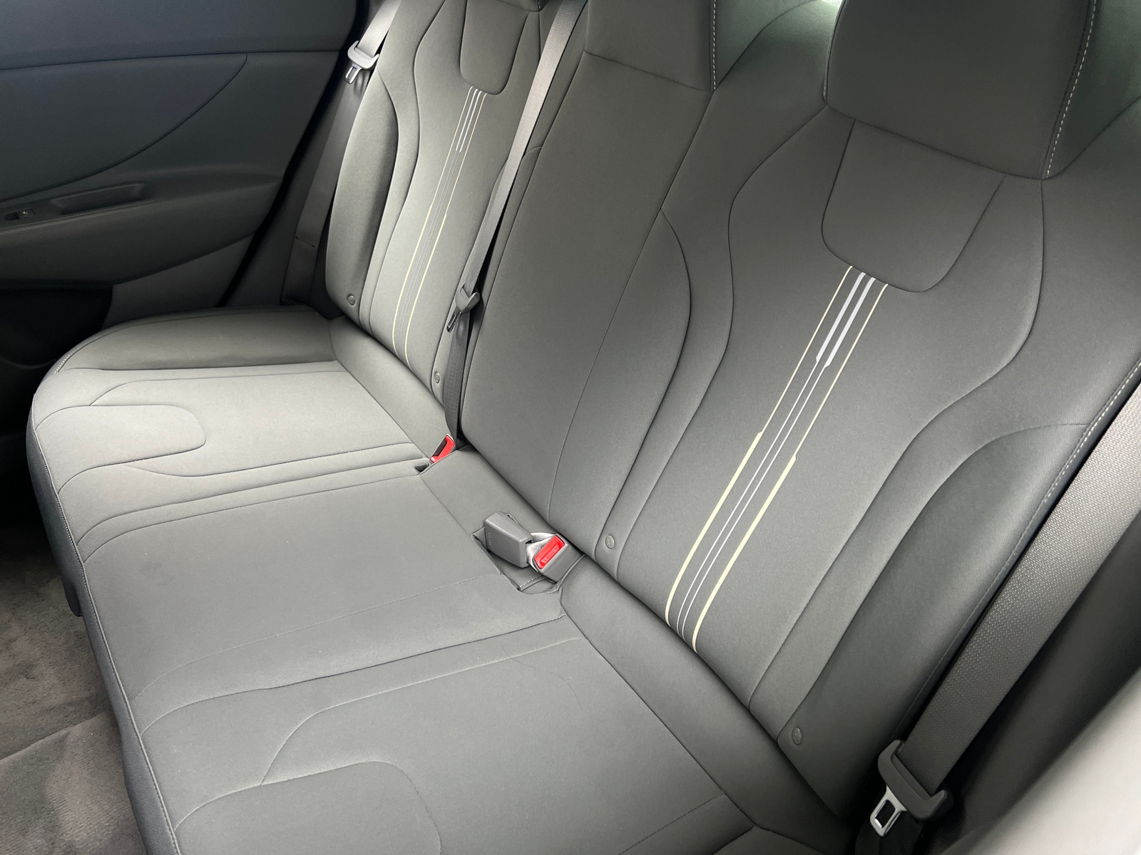 Thumbnail: 2023 Hyundai Elantra - 6
