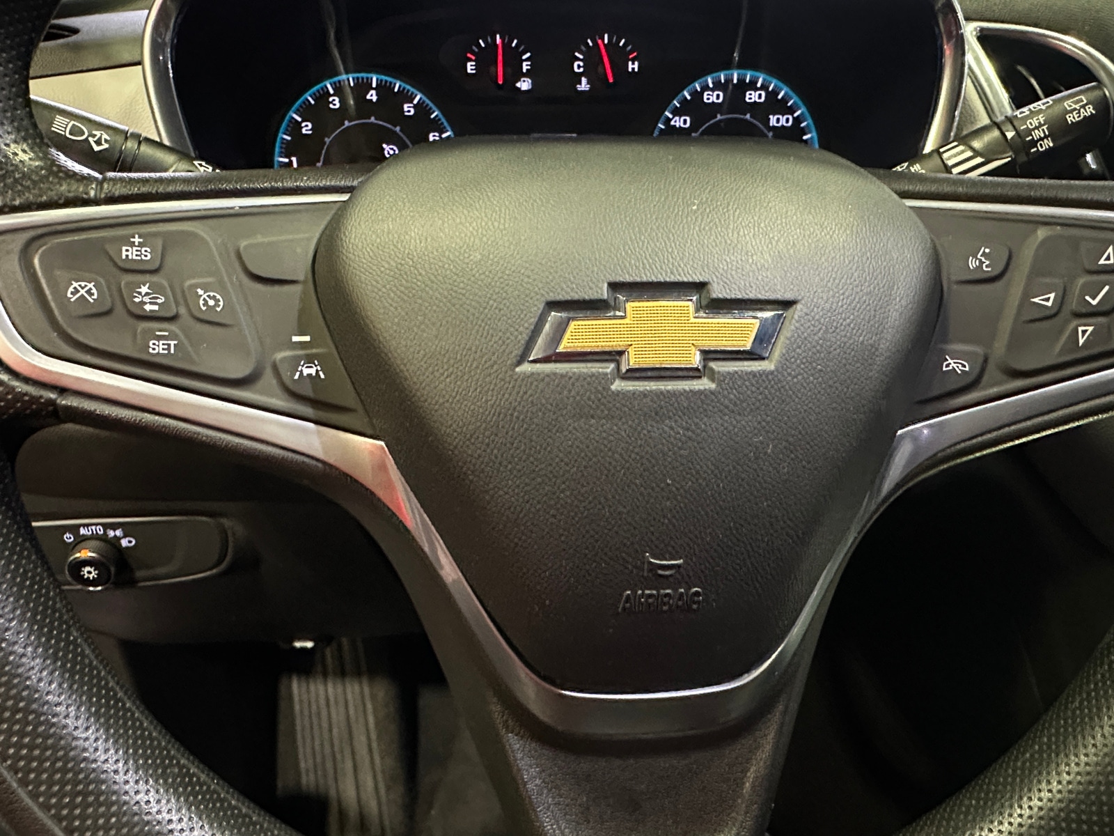 Thumbnail: 2023 Chevrolet Equinox - 5