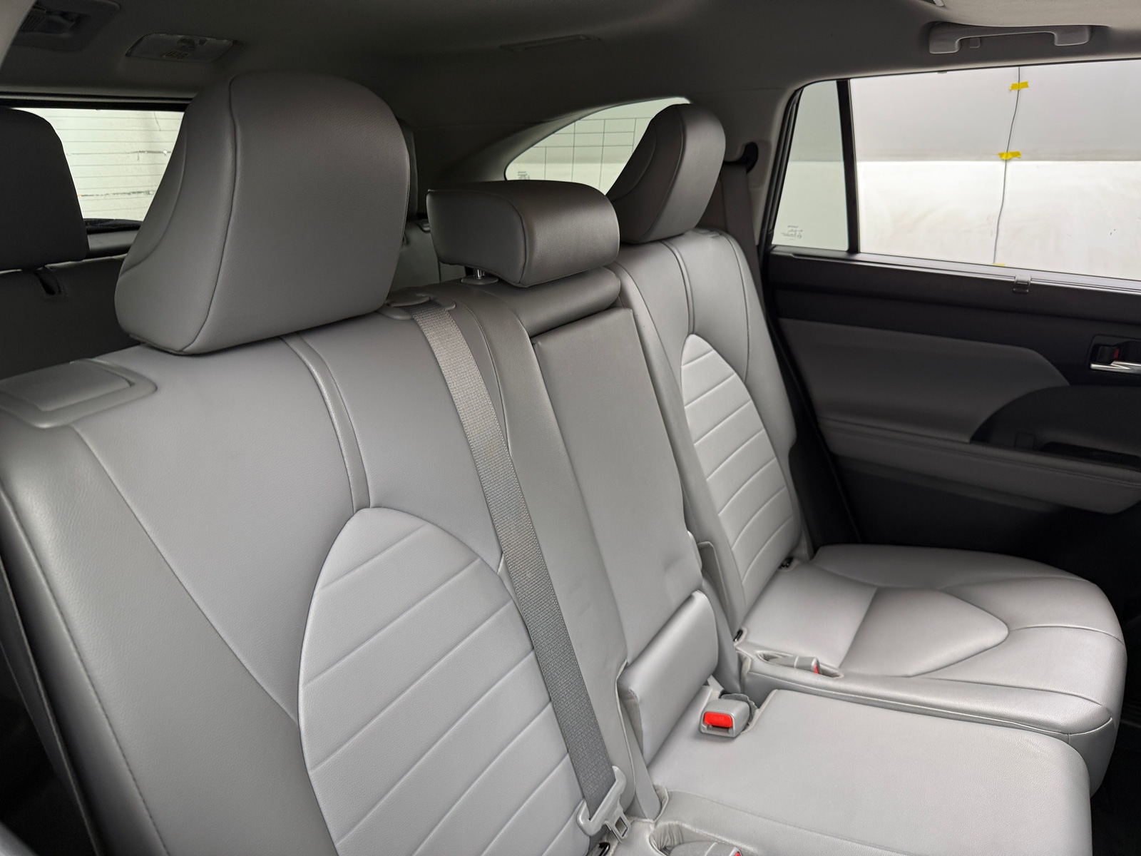Thumbnail: 2021 Toyota Highlander - 5