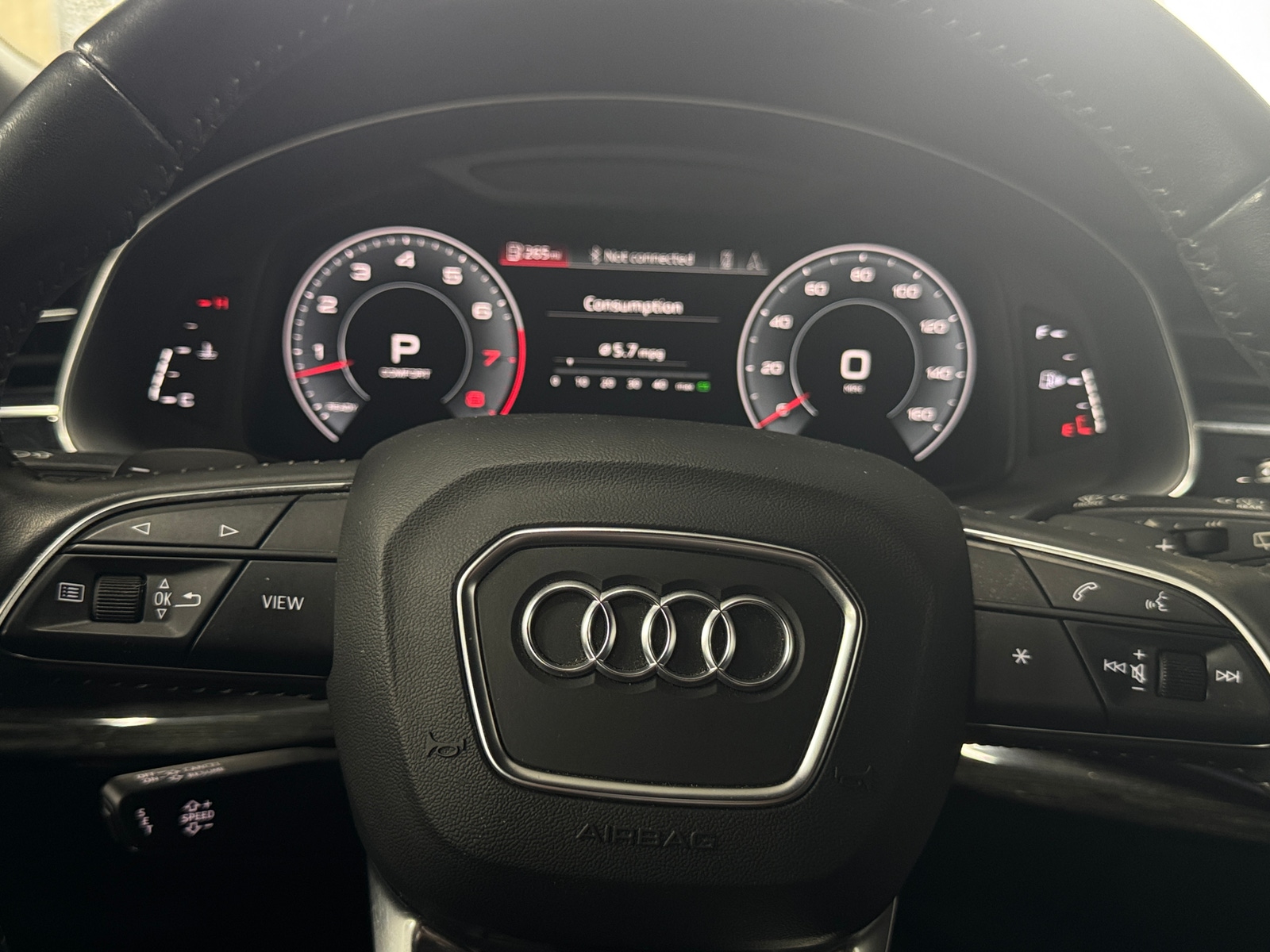 Thumbnail: 2019 Audi Q8 - 4