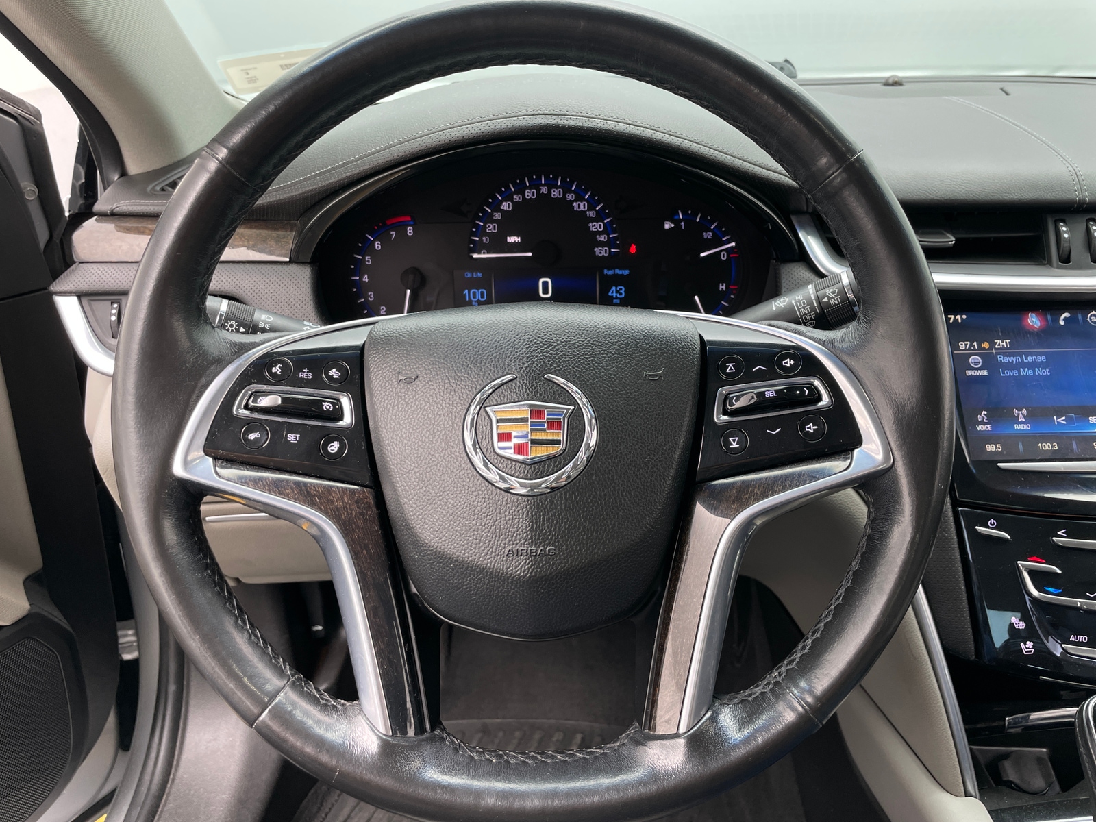 Thumbnail: 2015 Cadillac XTS - 4