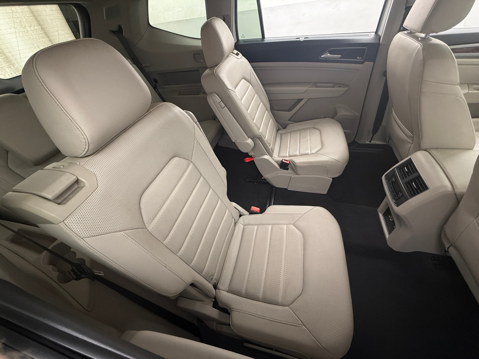 Thumbnail: 2019 Volkswagen Atlas - 5