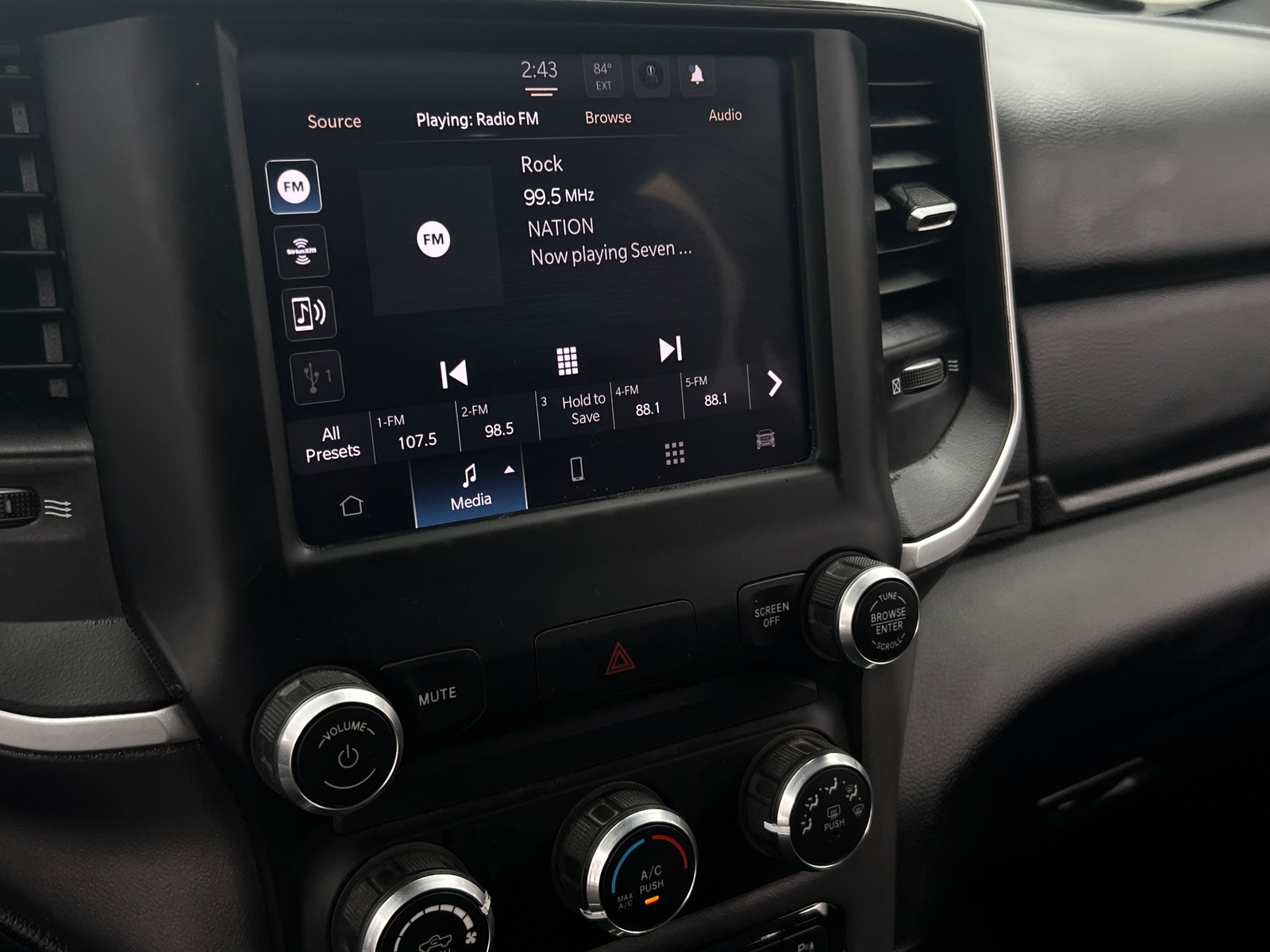 Thumbnail: 2022 RAM 1500 - 4