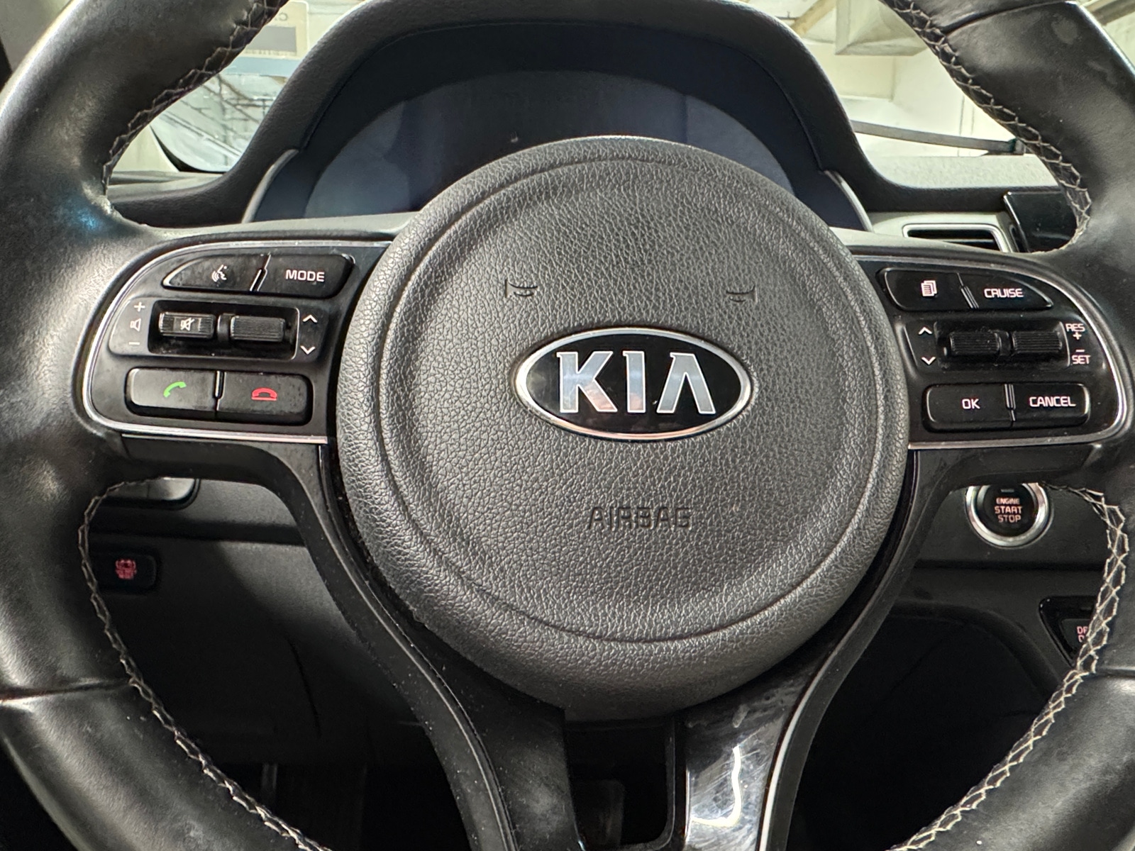 Thumbnail: 2017 Kia Niro - 5