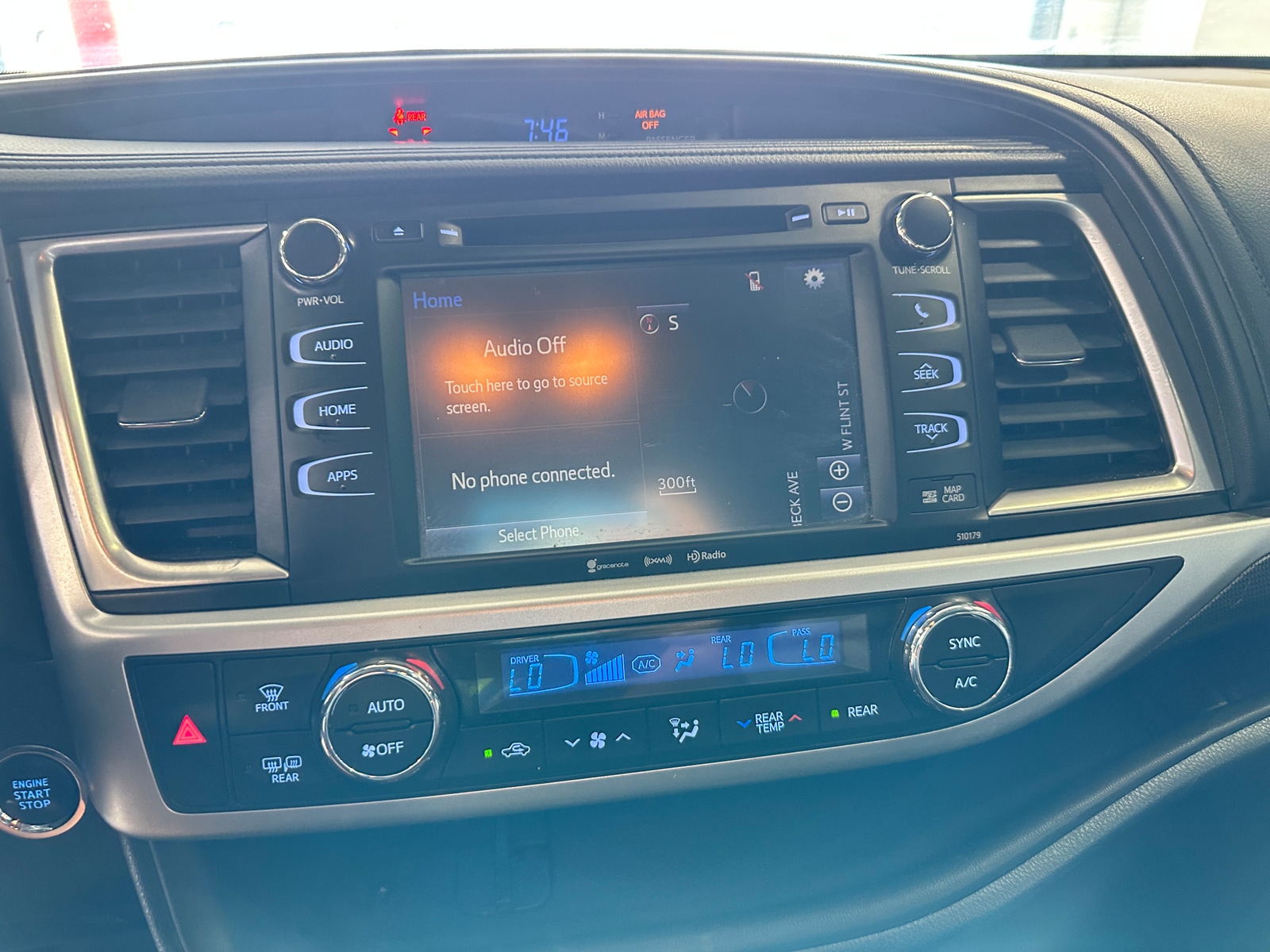 Thumbnail: 2017 Toyota Highlander - 3