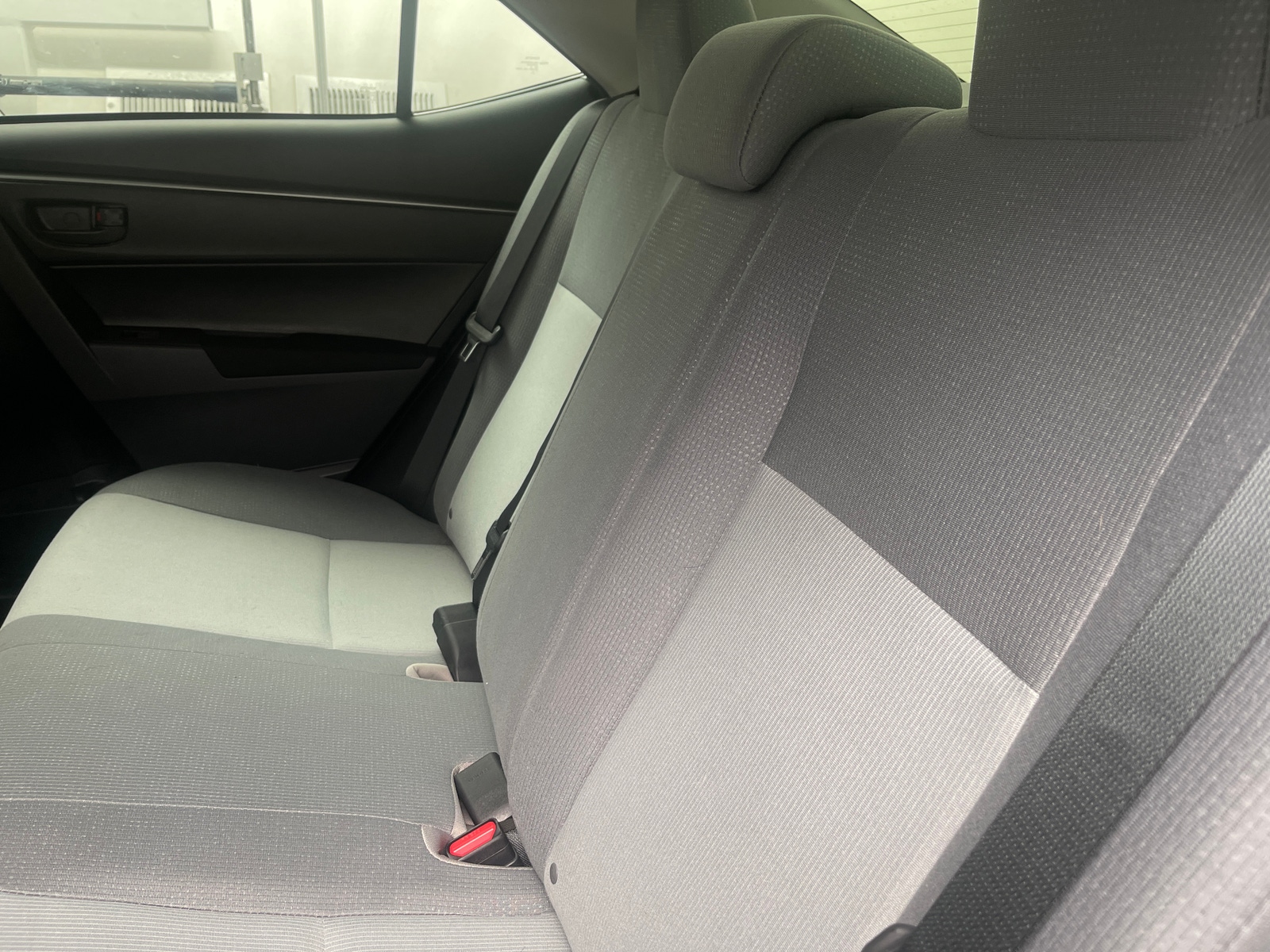 Thumbnail: 2015 Toyota Corolla - 6