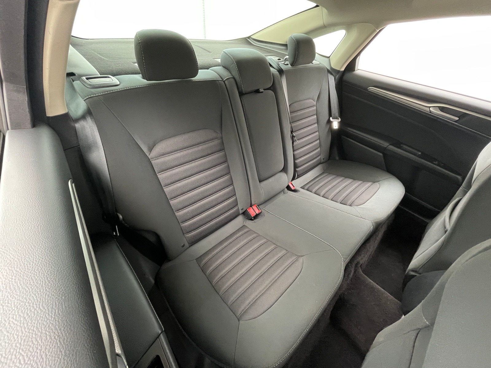 Thumbnail: 2017 Ford Fusion - 6