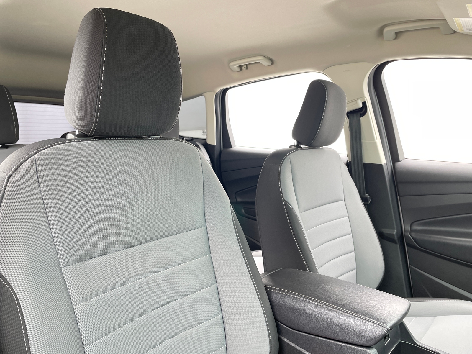 Thumbnail: 2019 Ford Escape - 2