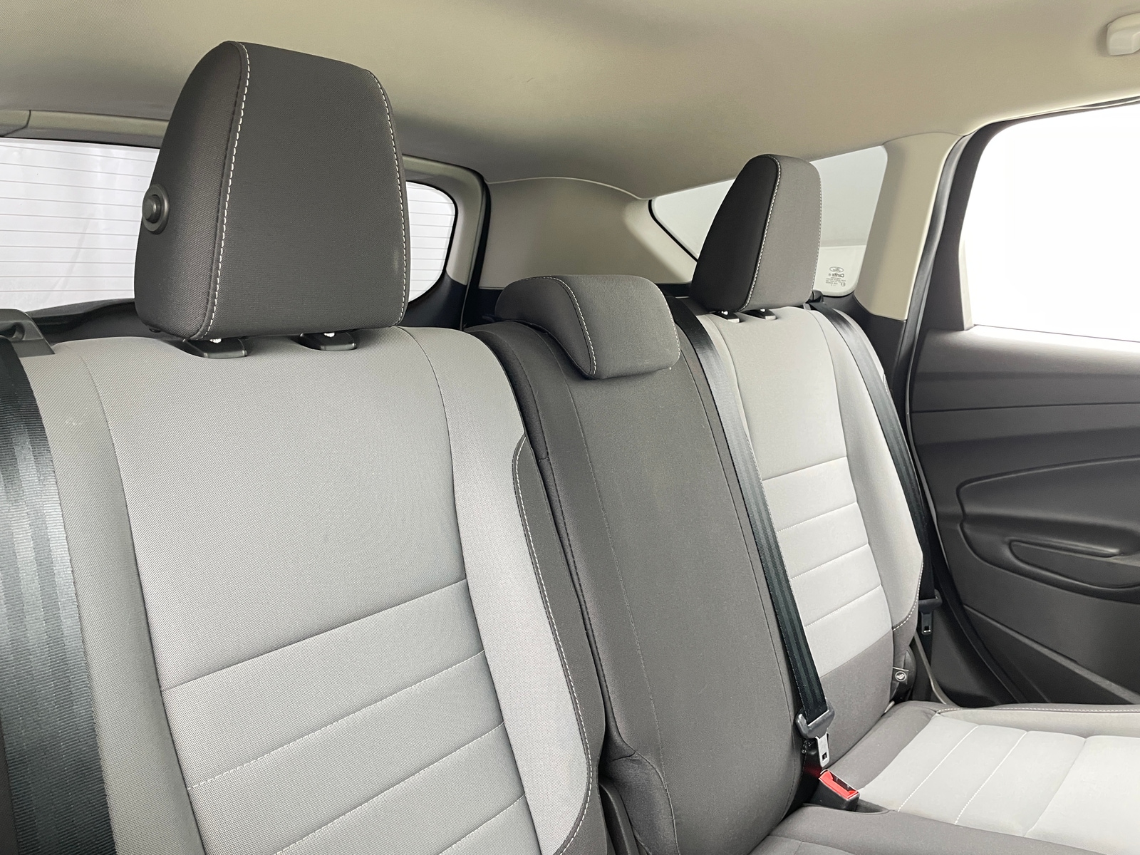 Thumbnail: 2019 Ford Escape - 6