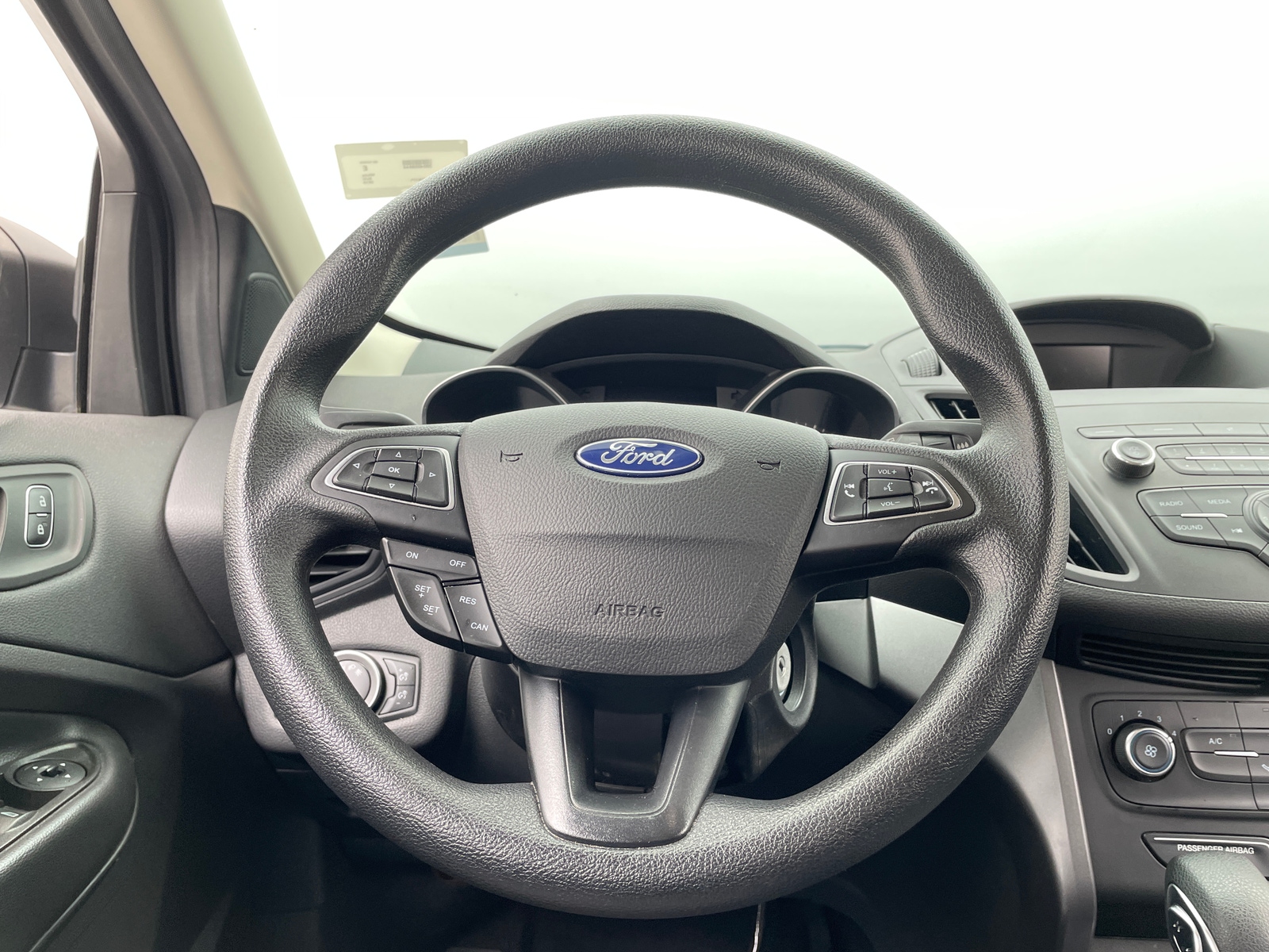 Thumbnail: 2019 Ford Escape - 5
