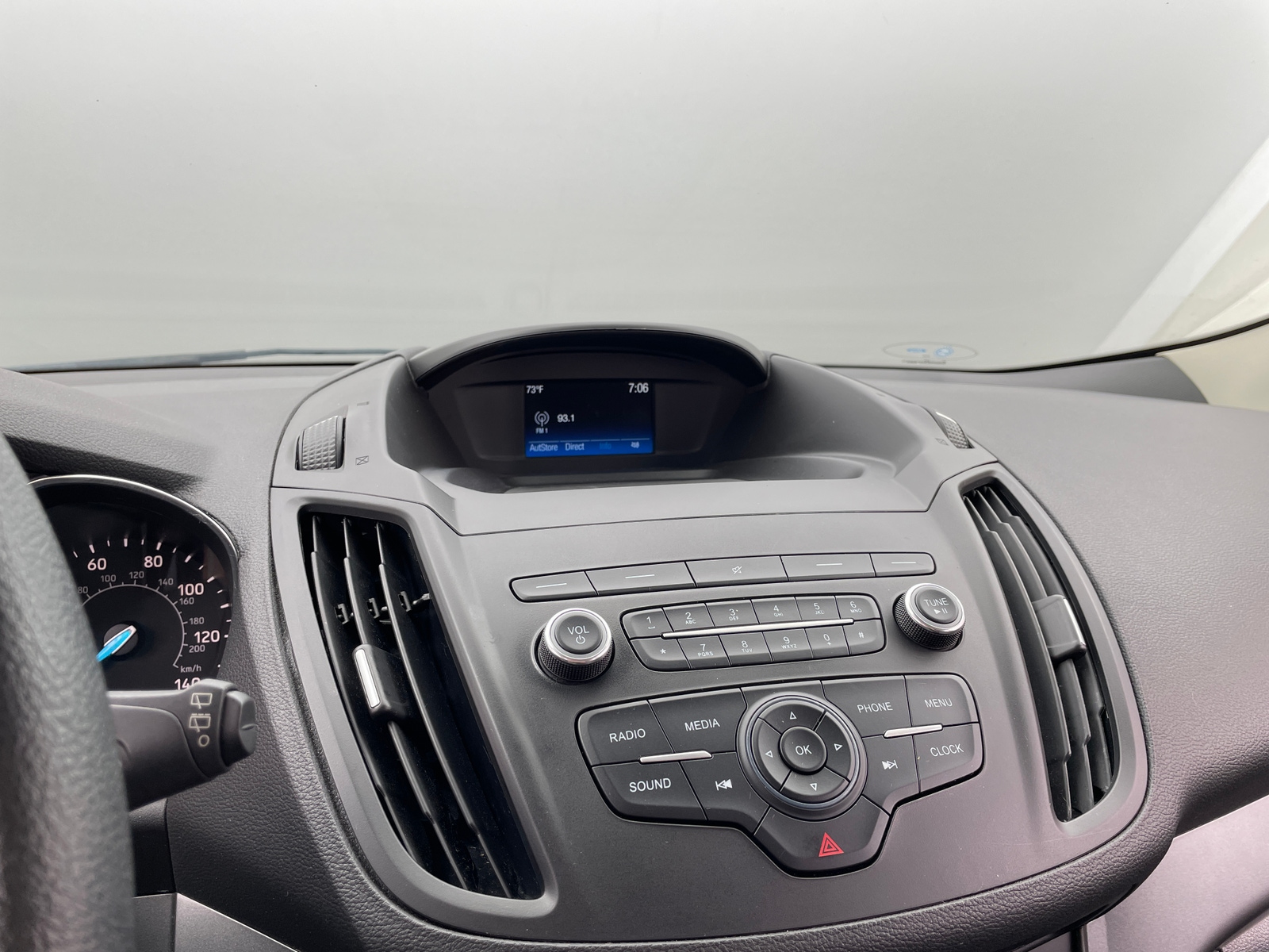 Thumbnail: 2019 Ford Escape - 4