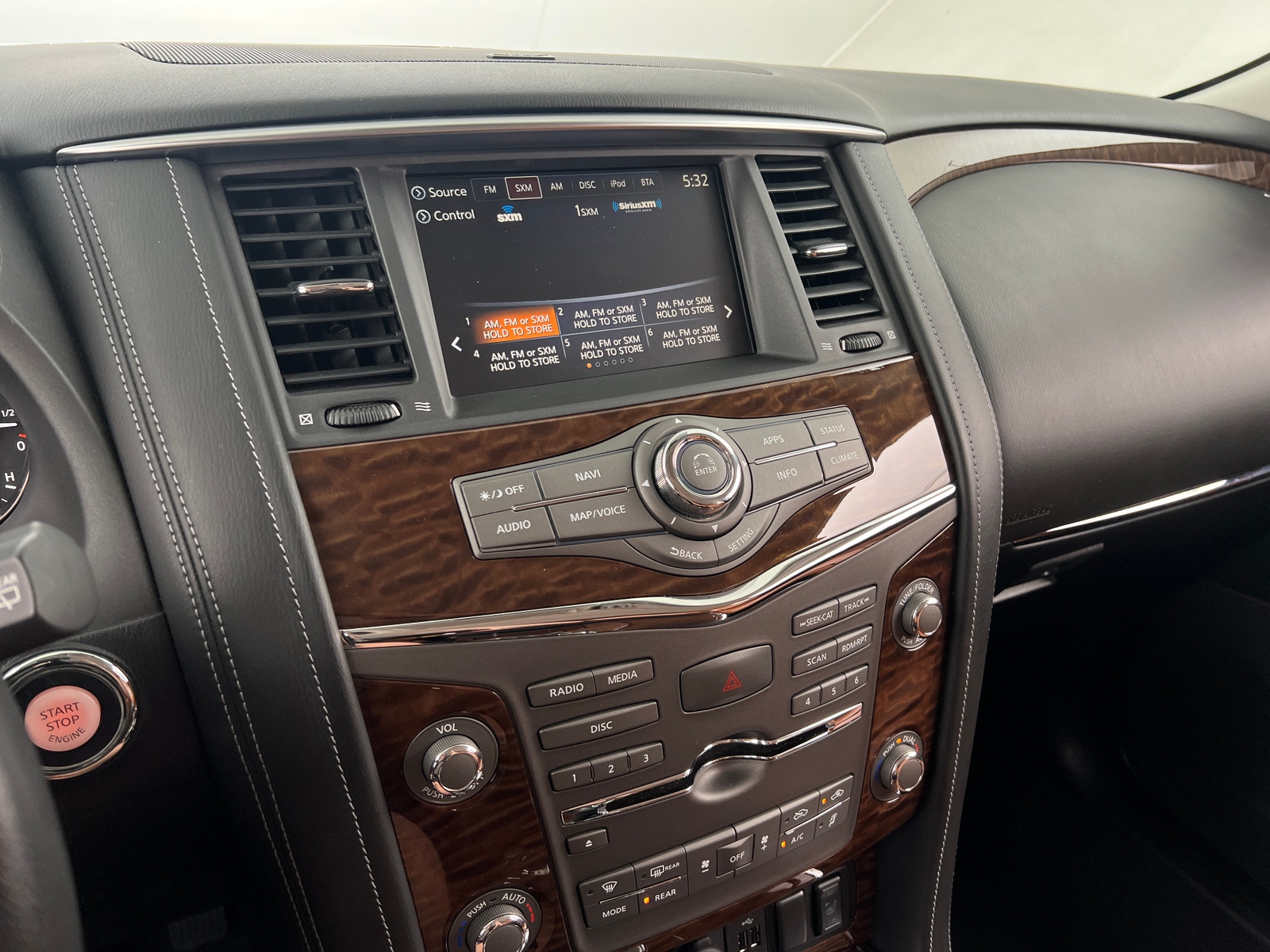 Thumbnail: 2019 Nissan Armada - 4