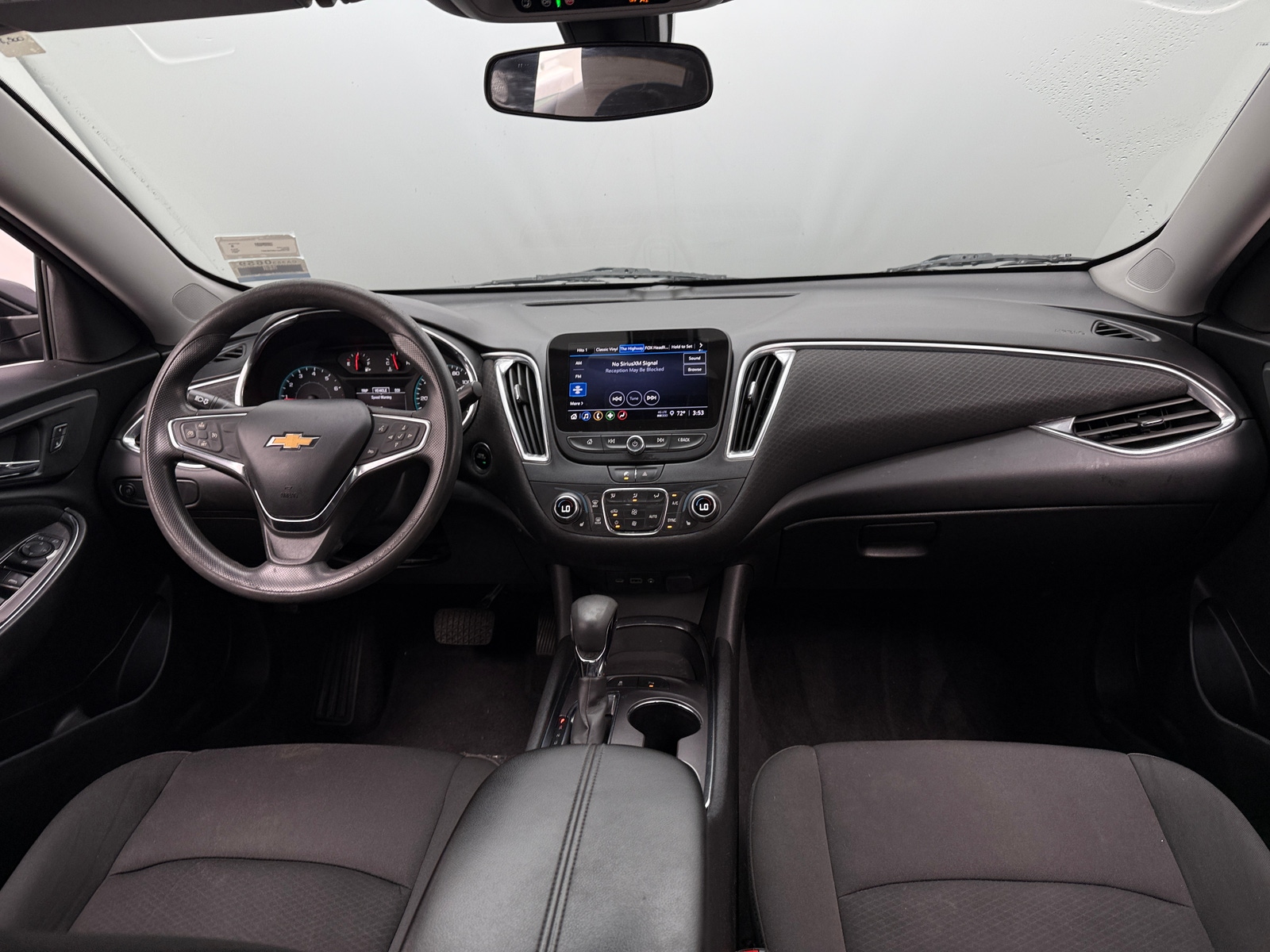 Thumbnail: 2021 Chevrolet Malibu - 3