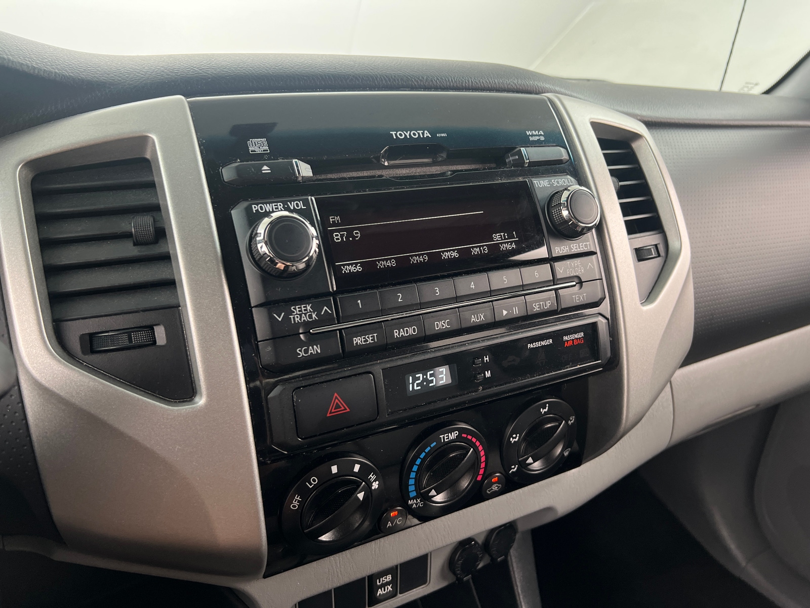 Thumbnail: 2012 Toyota Tacoma - 4