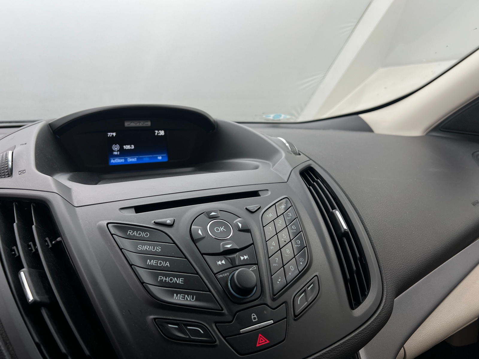 Thumbnail: 2016 Ford Escape - 4