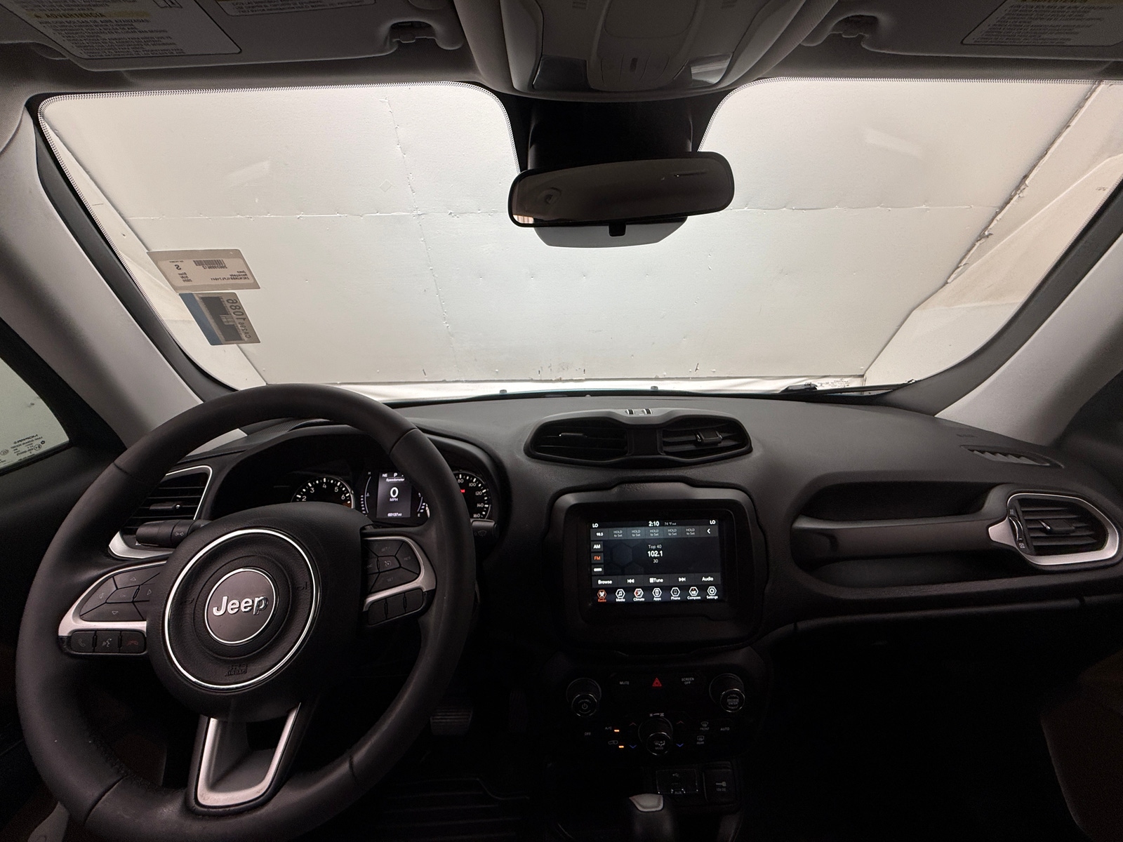 Thumbnail: 2020 Jeep Renegade - 3