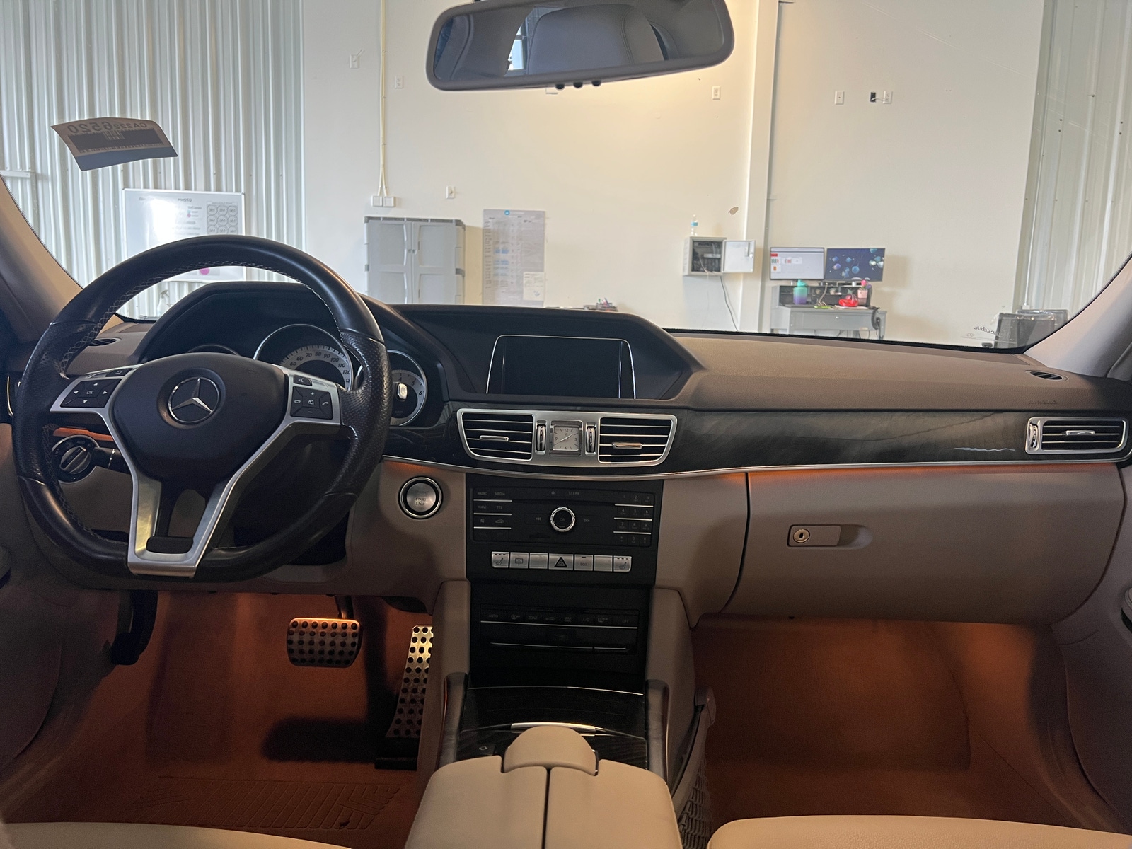 Thumbnail: 2016 Mercedes-Benz E-Class - 2