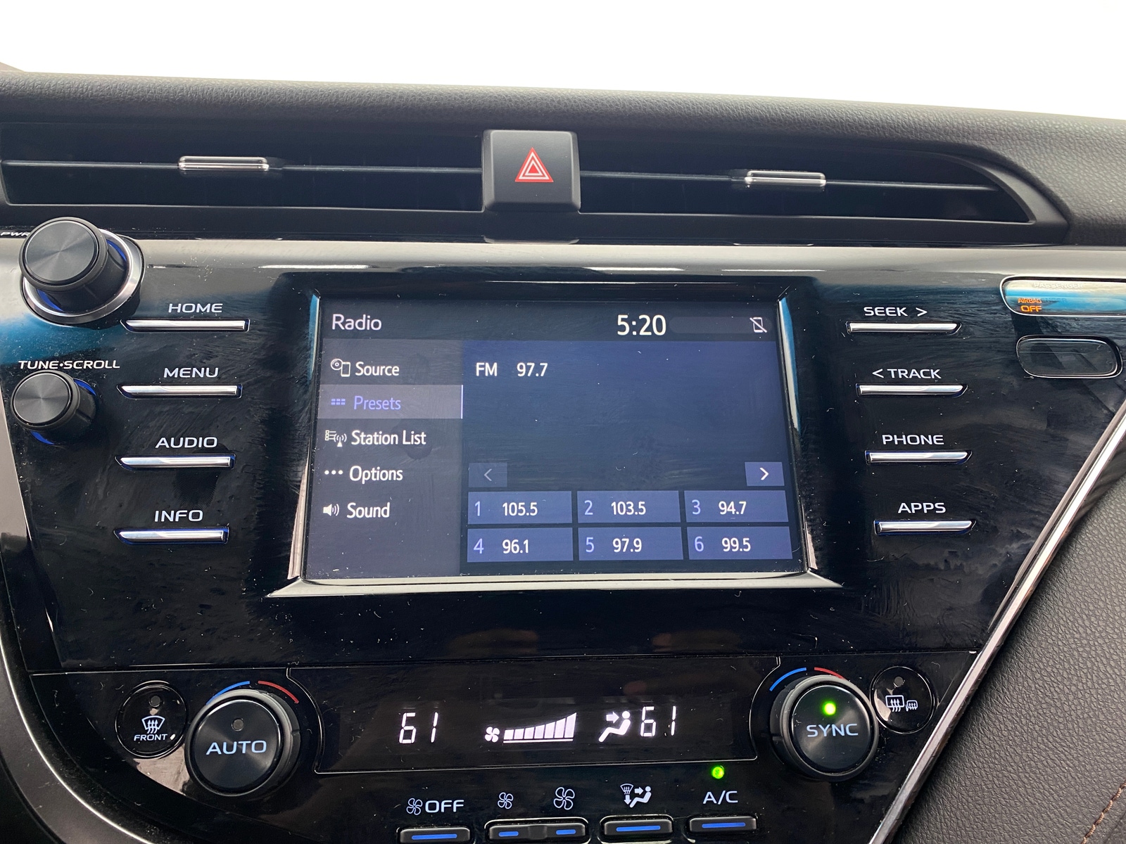 Thumbnail: 2018 Toyota Camry - 3