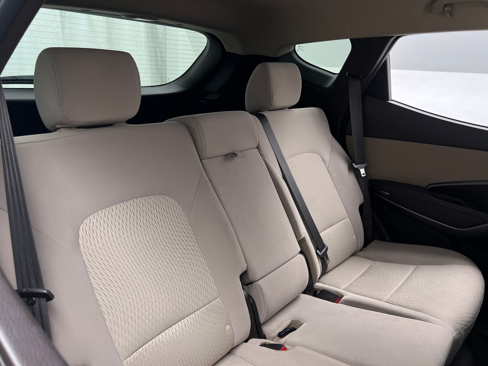 Thumbnail: 2017 Hyundai Santa Fe - 6