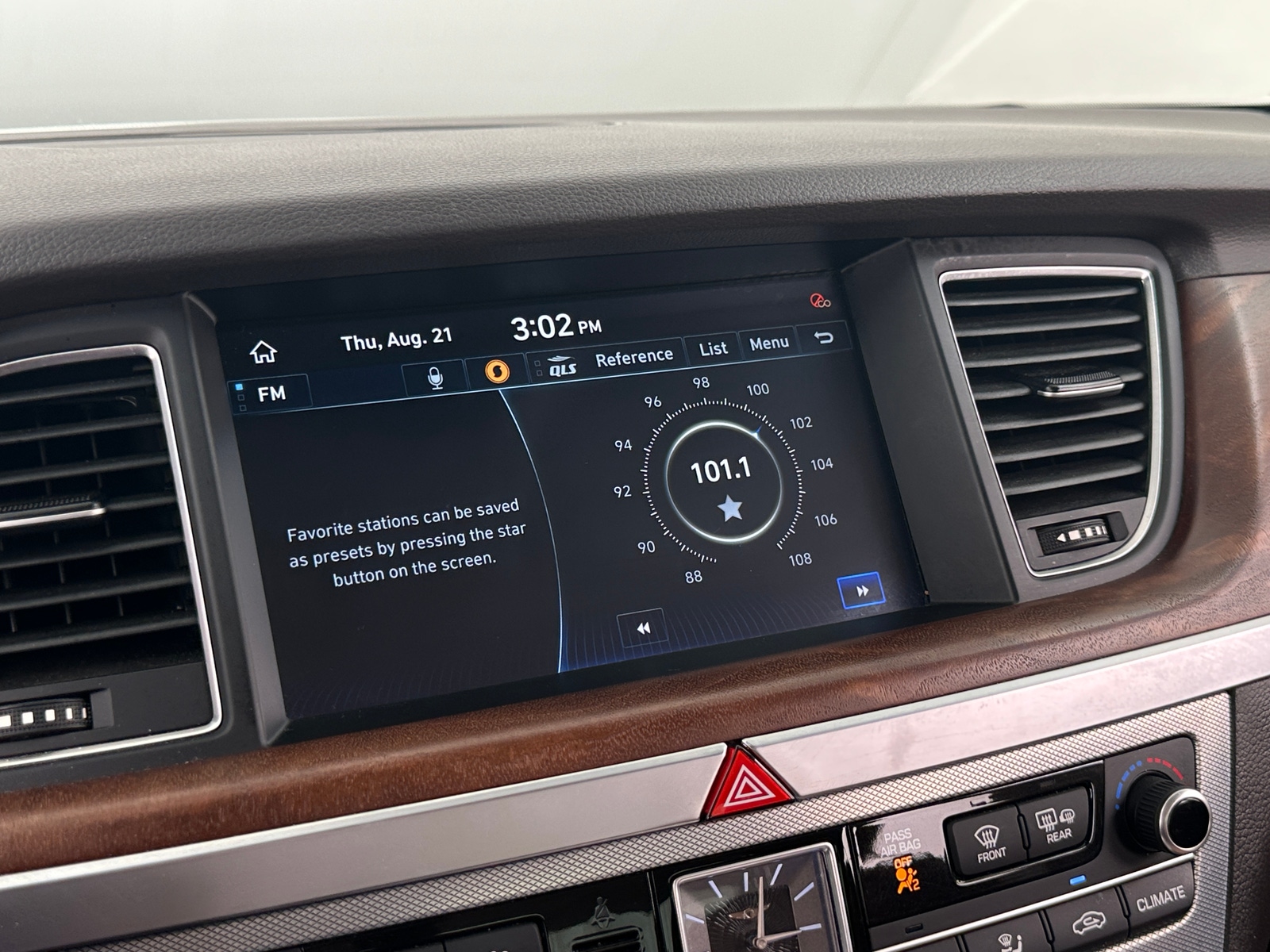 Thumbnail: 2020 Genesis G80 - 3