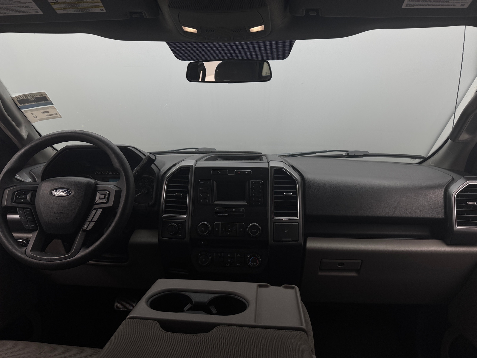Thumbnail: 2018 Ford Econoline - 3
