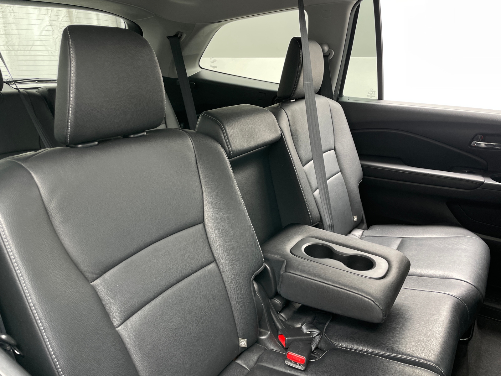 Thumbnail: 2016 Honda Pilot - 5