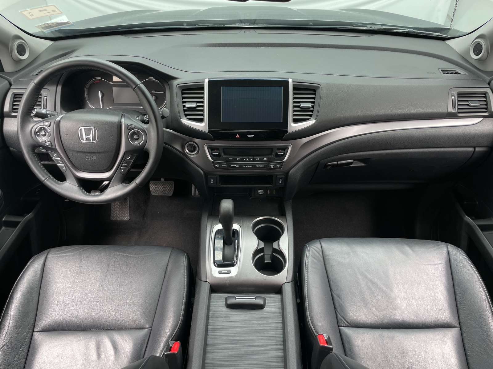 Thumbnail: 2016 Honda Pilot - 2
