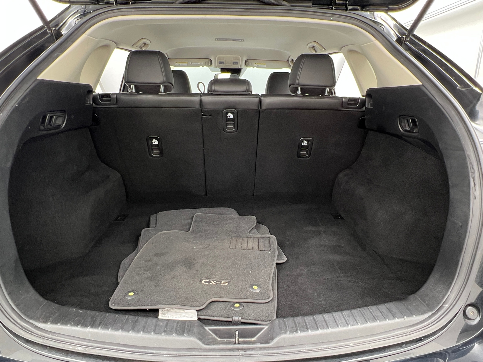 Thumbnail: 2021 Mazda CX-5 - 6