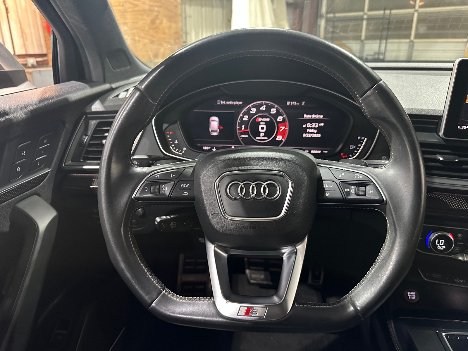 Thumbnail: 2018 Audi SQ5 - 4