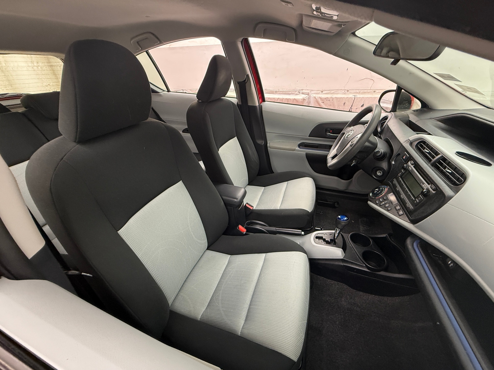 Thumbnail: 2012 Toyota Prius c - 2