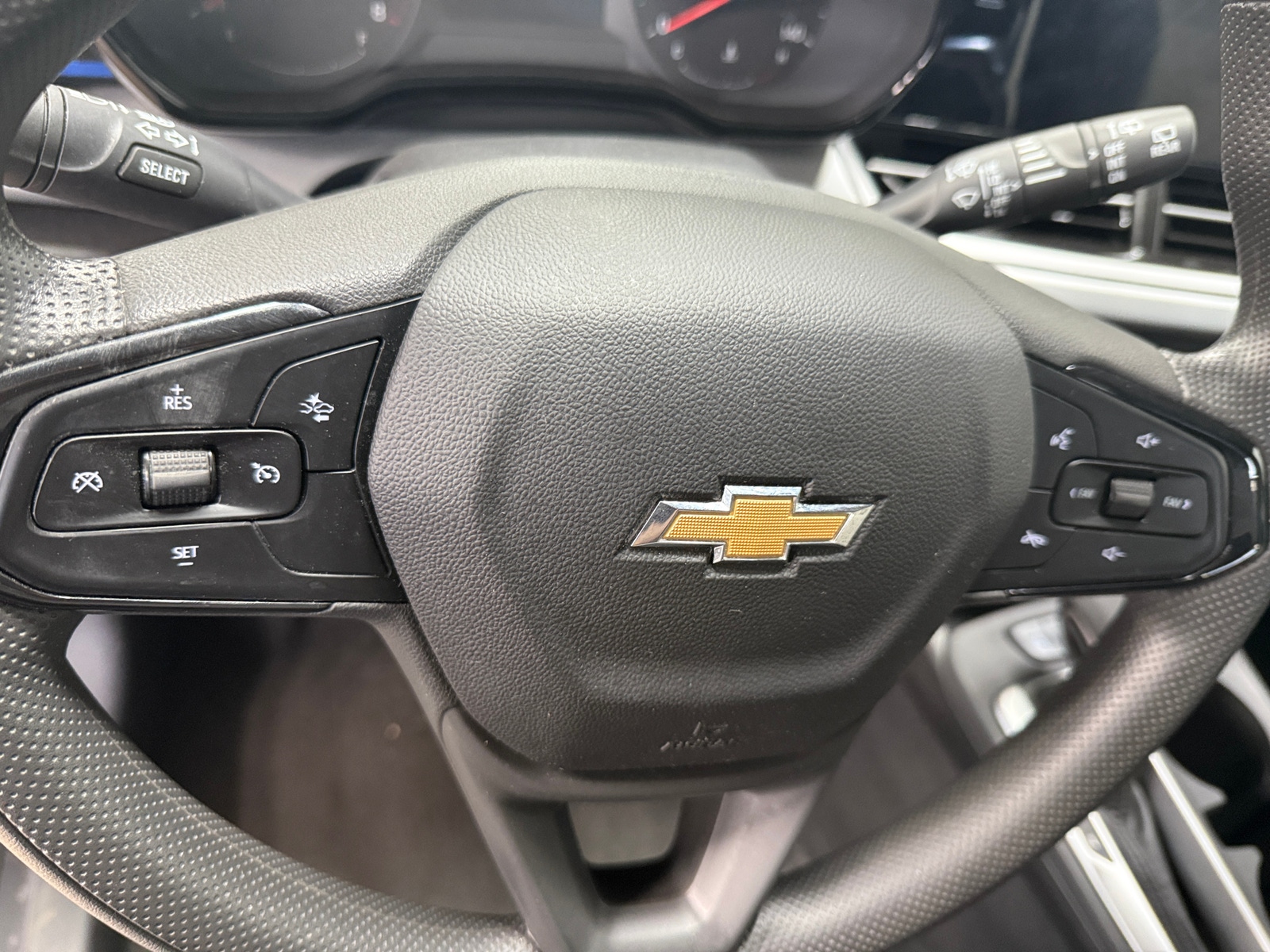 Thumbnail: 2025 Chevrolet Trax - 5