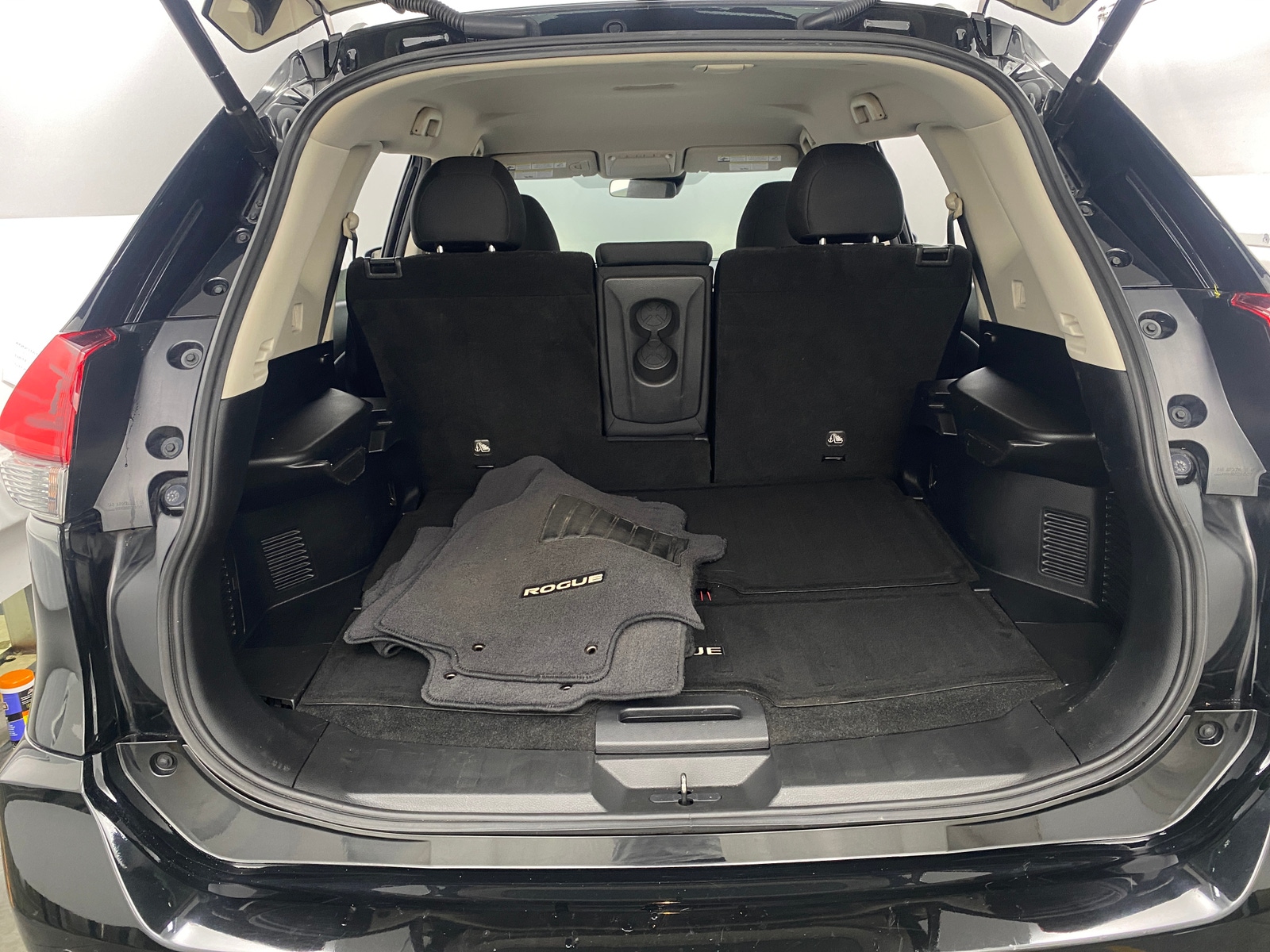 Thumbnail: 2019 Nissan Rogue - 7
