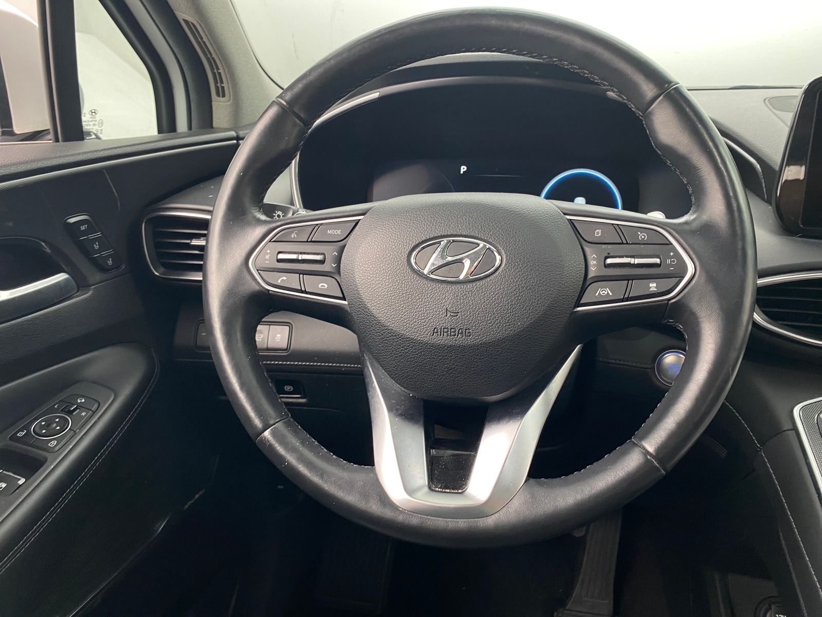 Thumbnail: 2023 Hyundai Santa Fe - 4