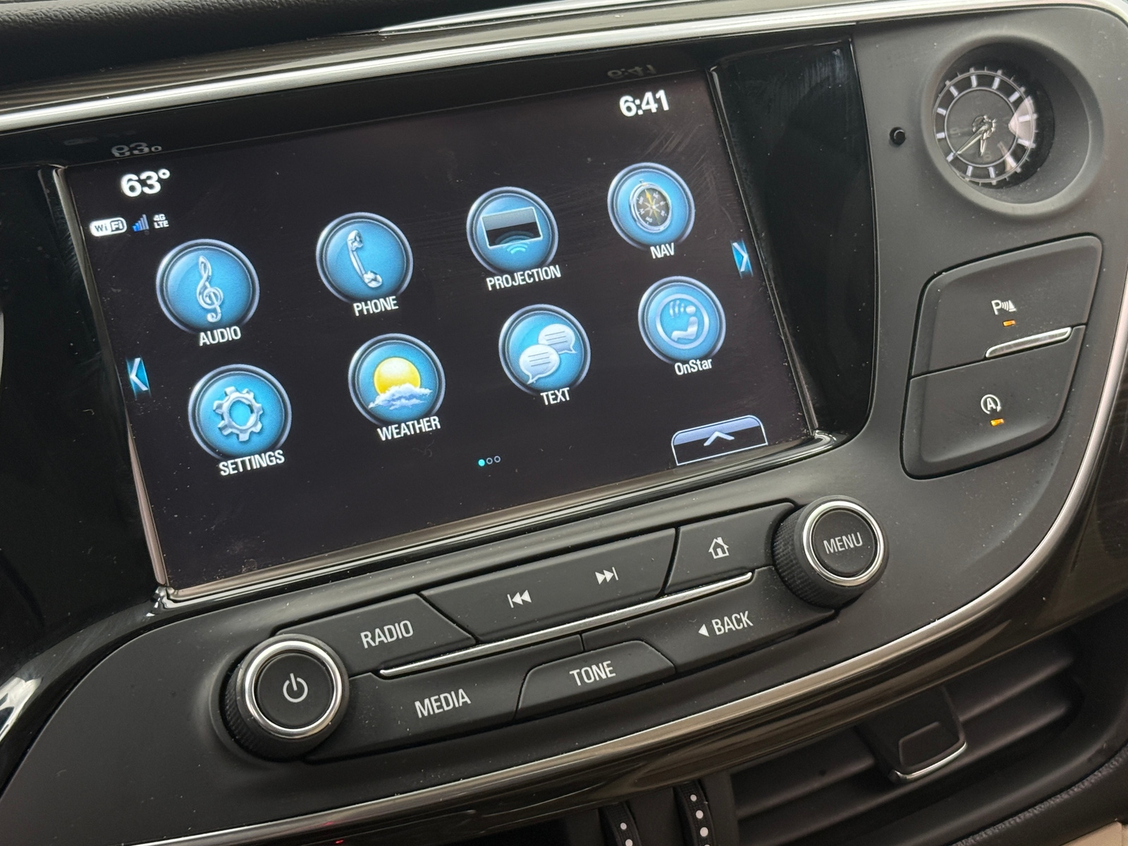 Thumbnail: 2020 Buick Envision - 3