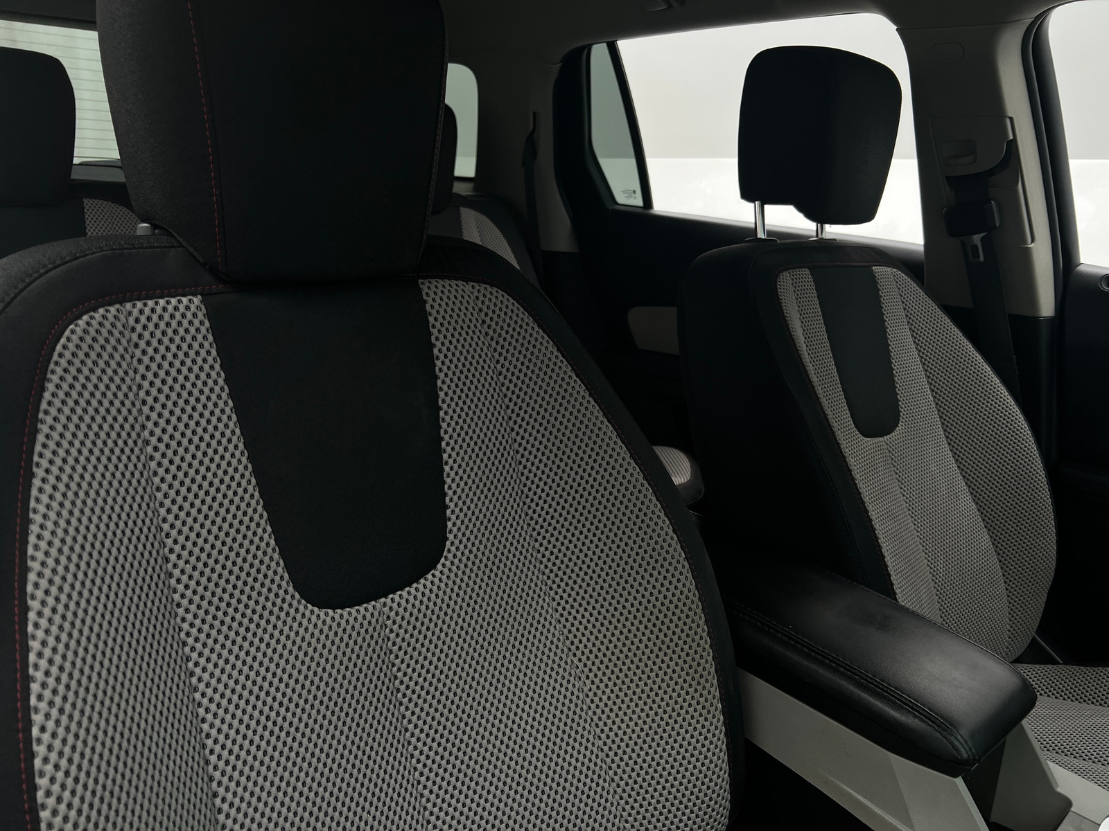 Thumbnail: 2016 GMC Terrain - 2