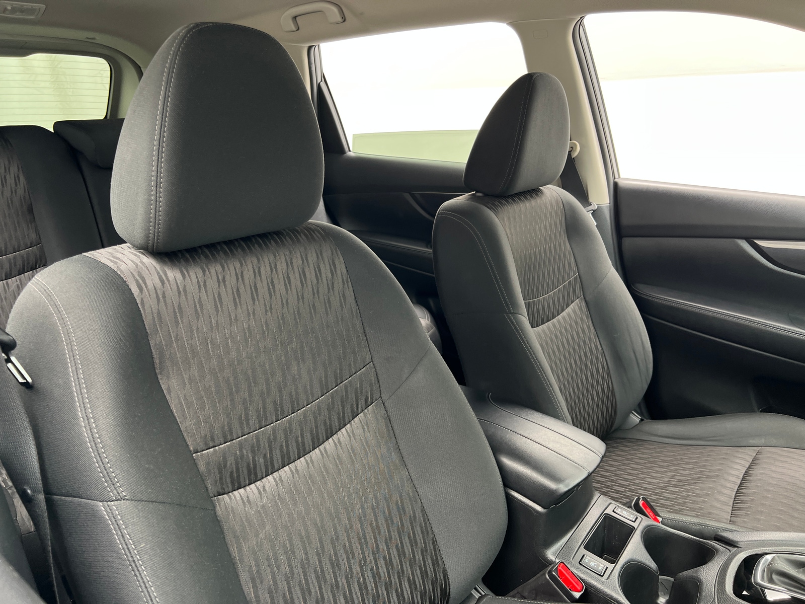 Thumbnail: 2020 Nissan Rogue - 2