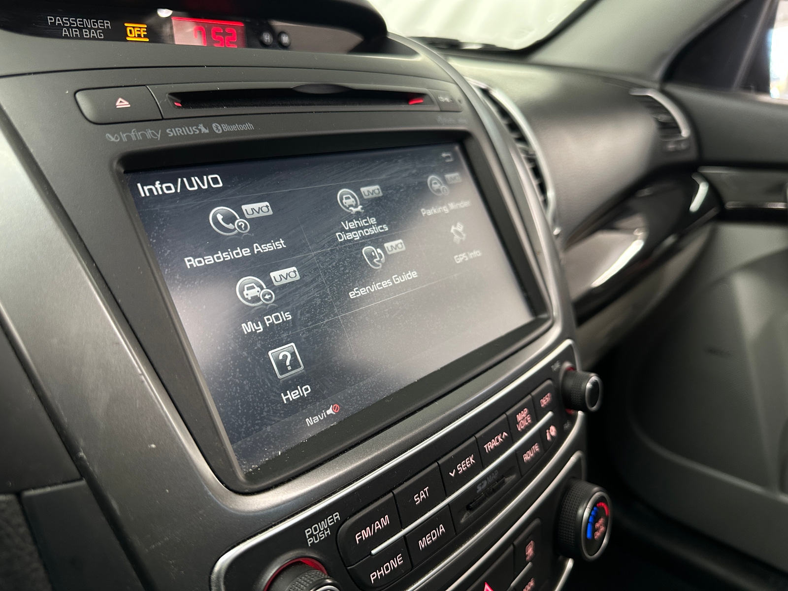 Thumbnail: 2014 Kia Sorento - 3