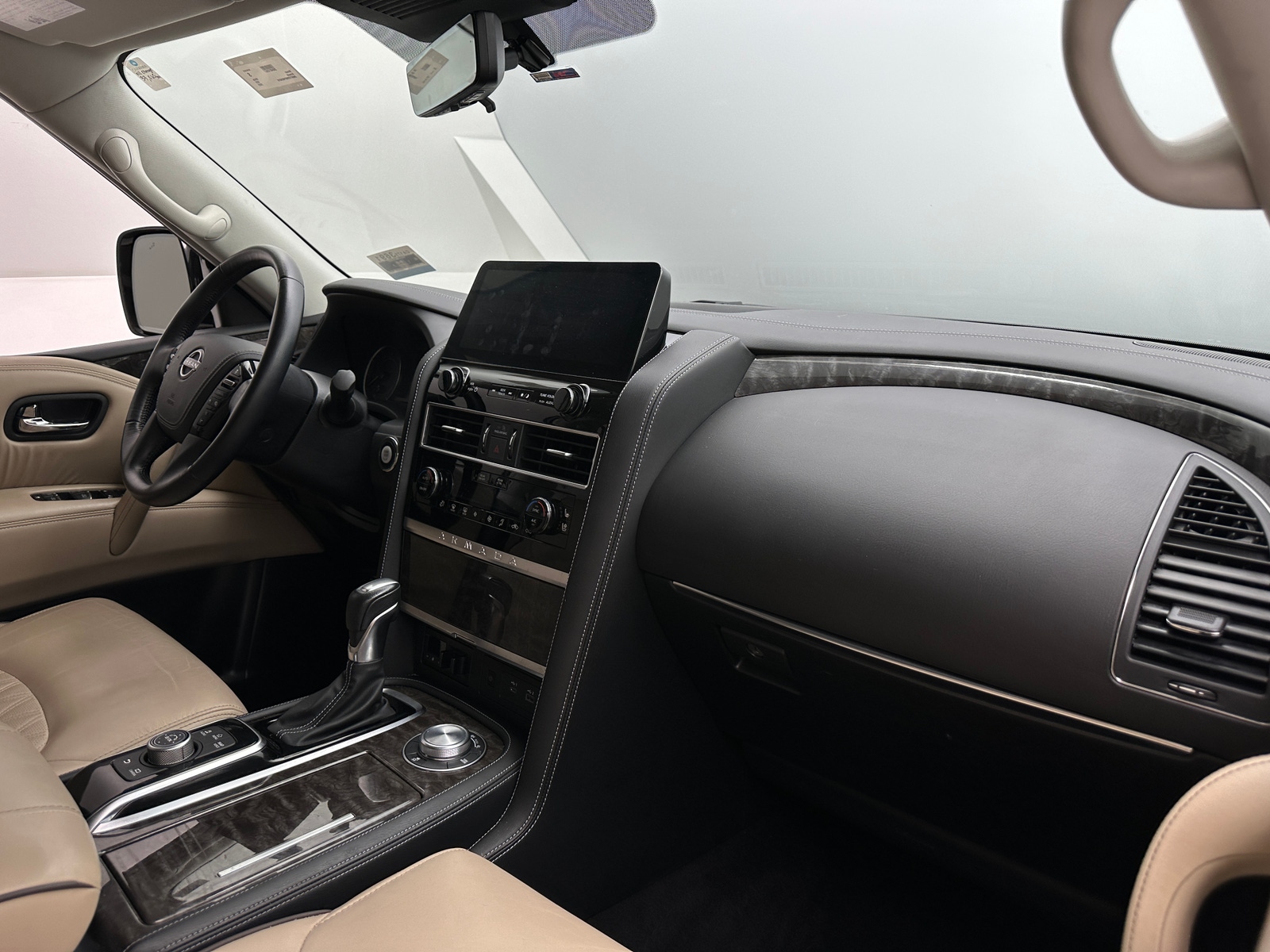 Thumbnail: 2023 Nissan Armada - 2