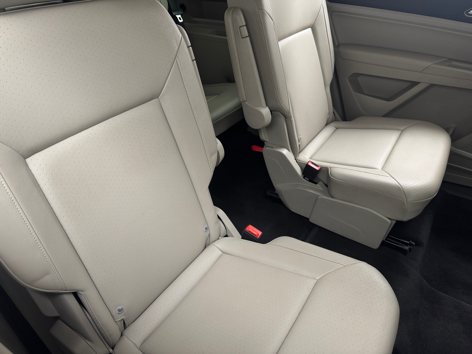Thumbnail: 2019 Volkswagen Atlas - 5