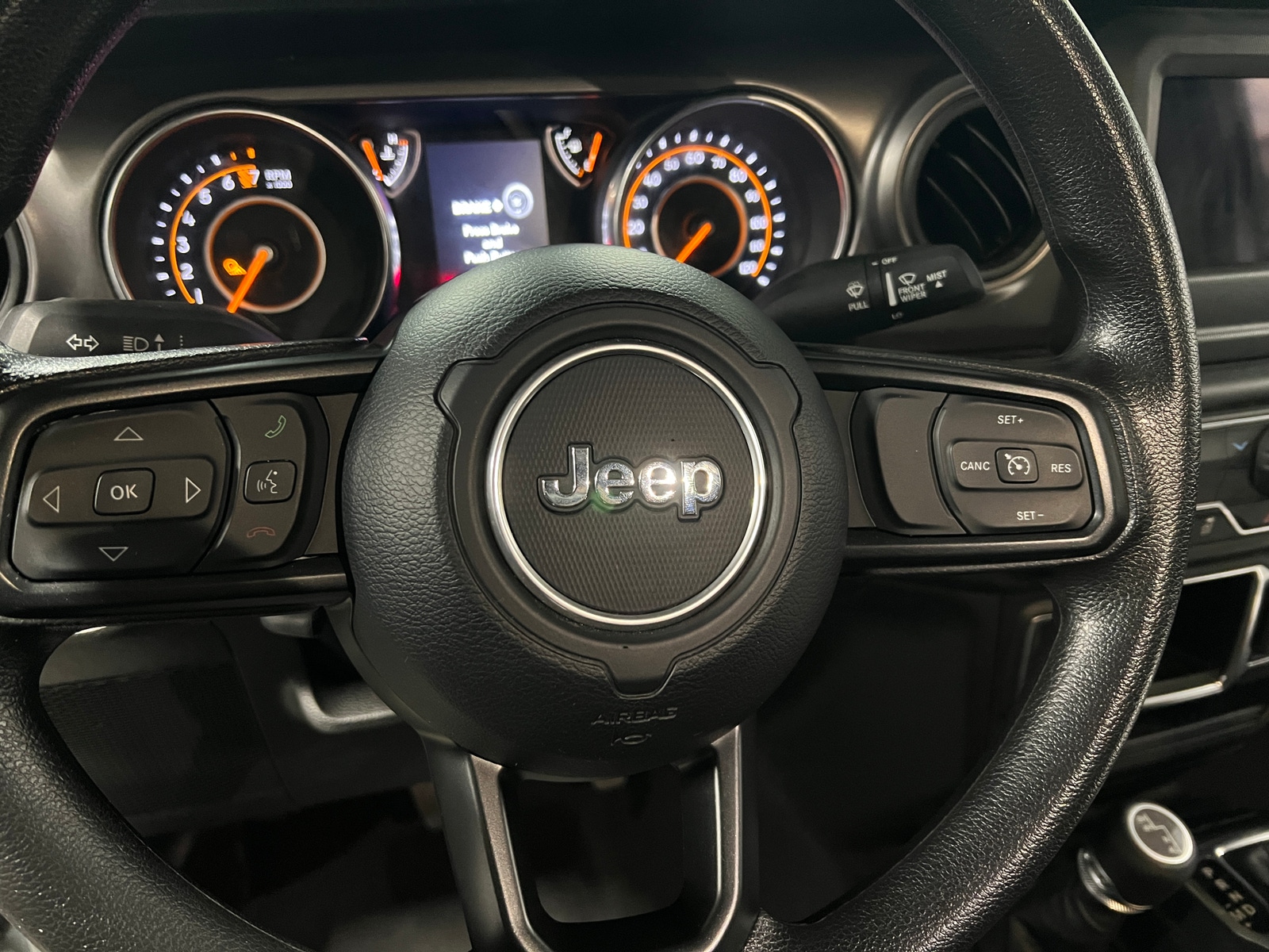 Thumbnail: 2023 Jeep Gladiator - 5