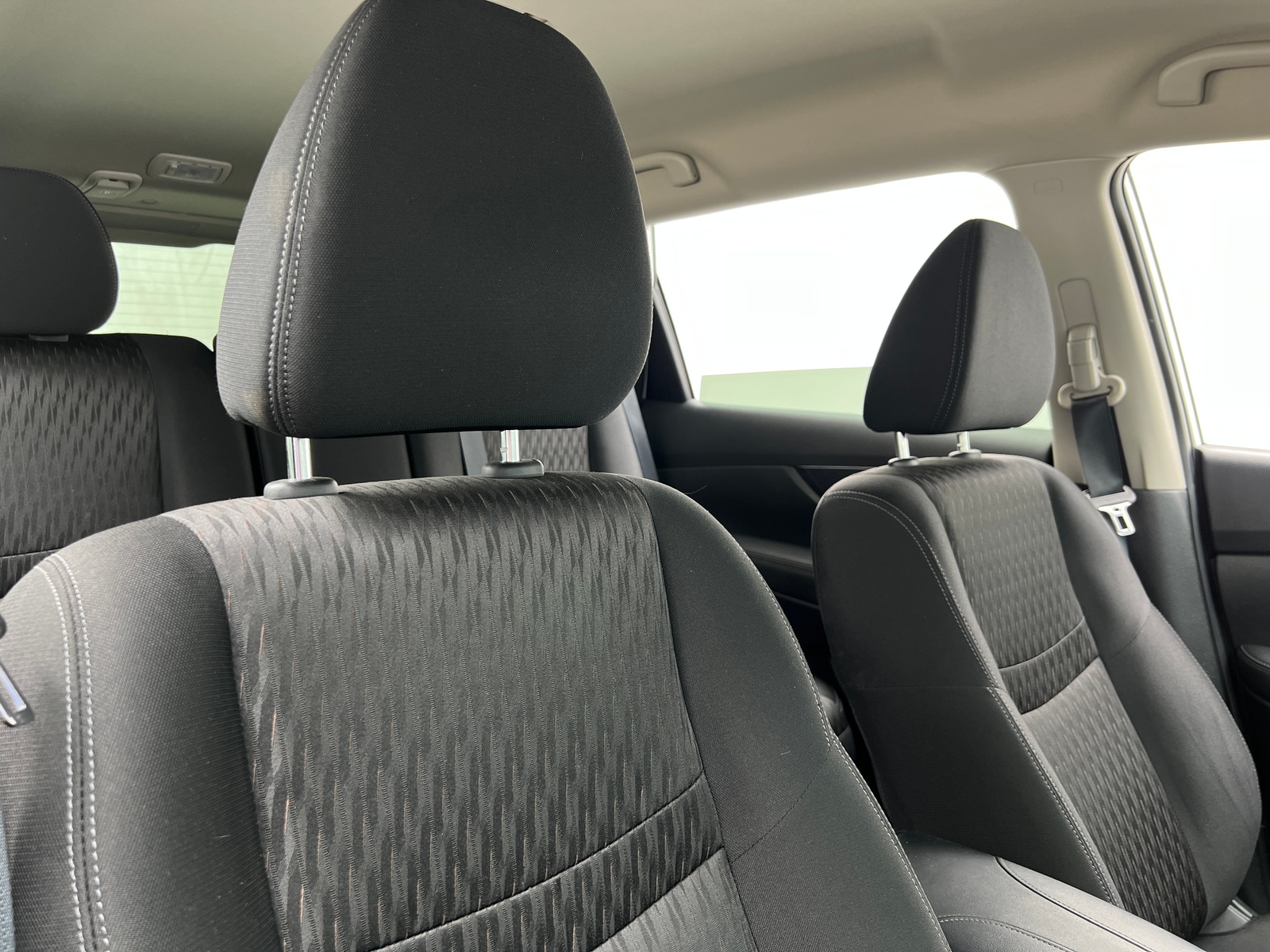 Thumbnail: 2019 Nissan Rogue - 2