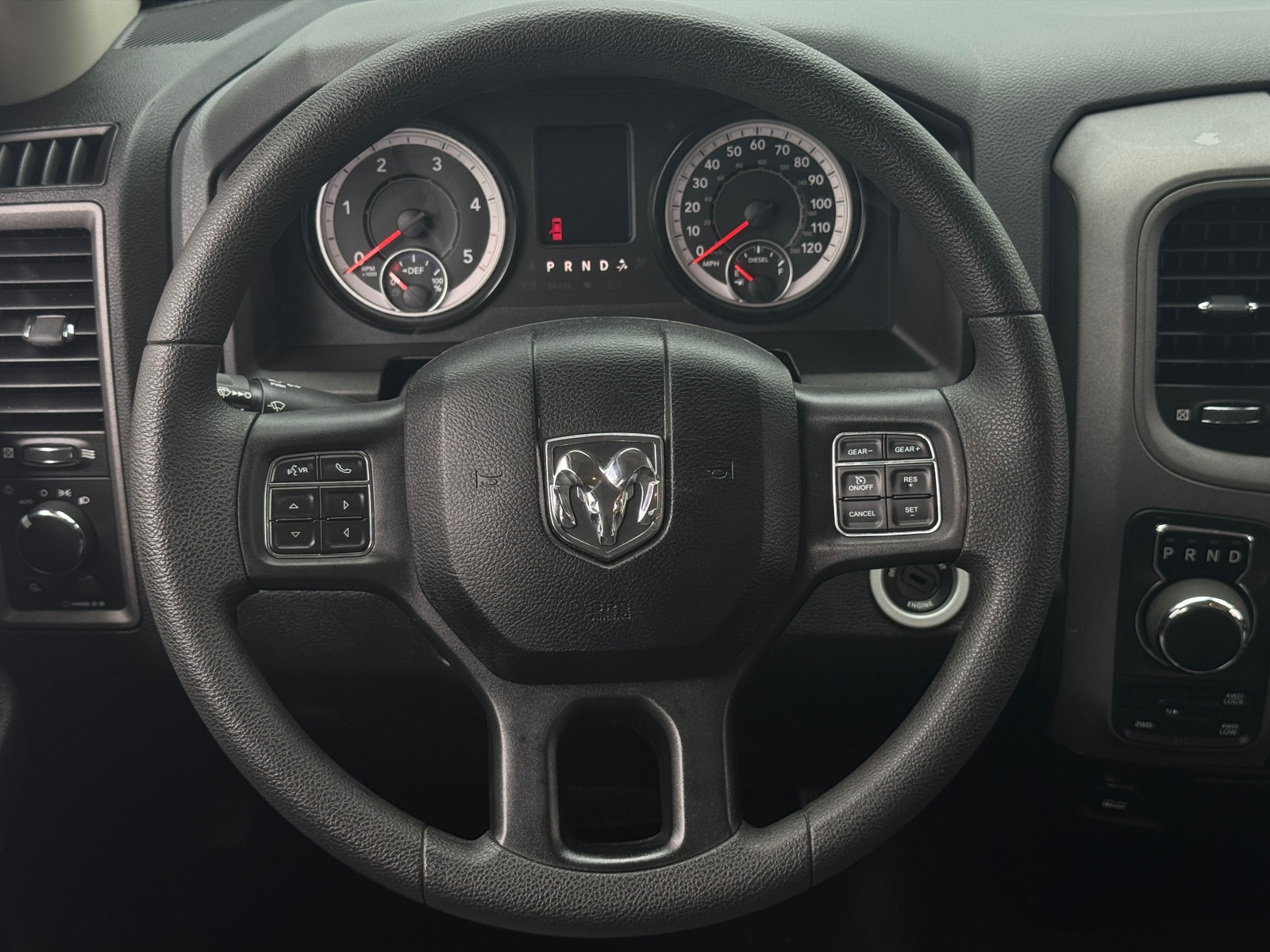 Thumbnail: 2019 RAM 1500 Classic - 5