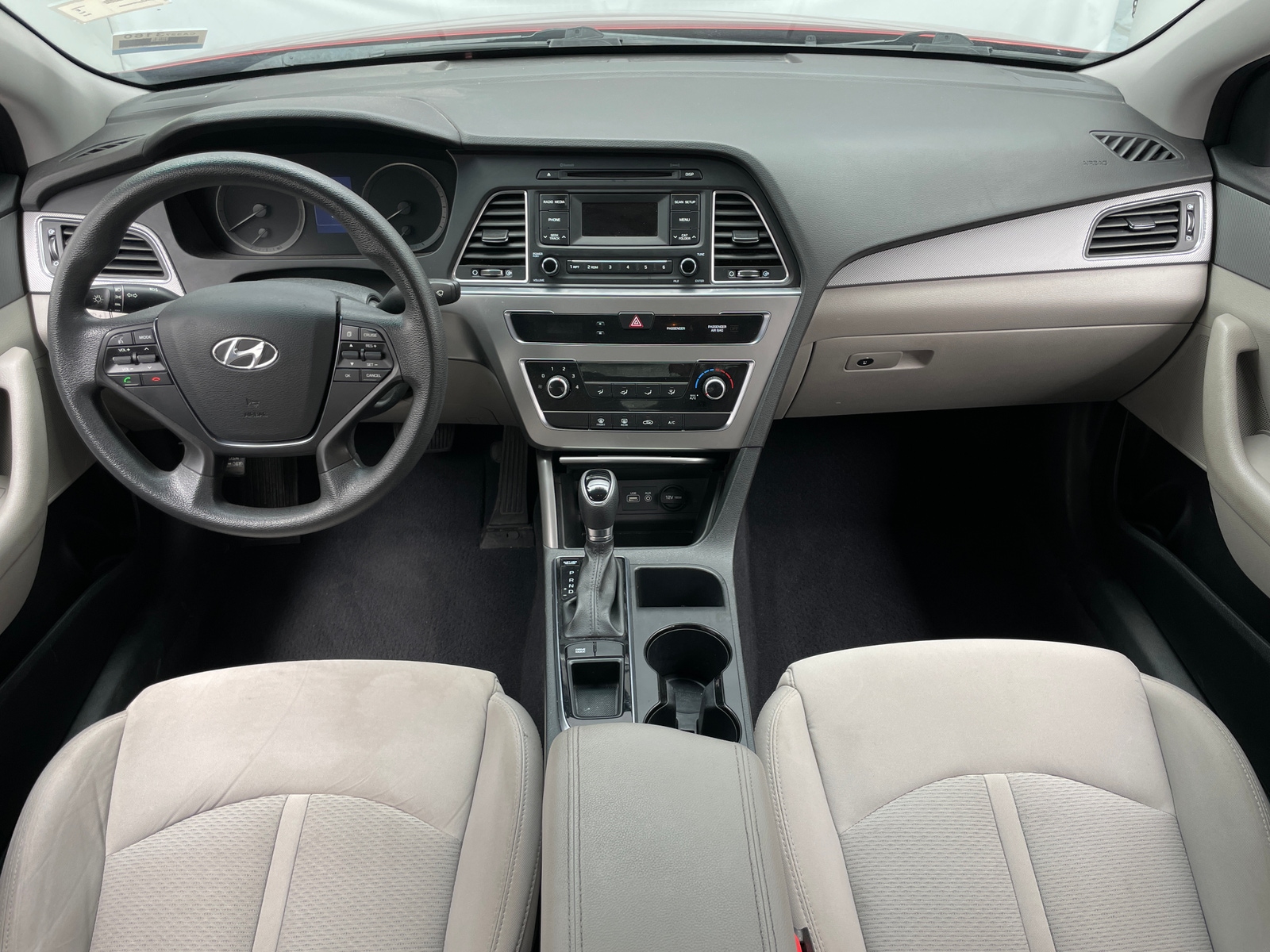 Thumbnail: 2015 Hyundai Sonata - 3