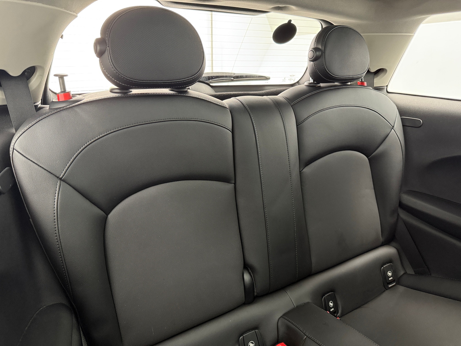 Thumbnail: 2017 MINI Cooper Hardtop - 5