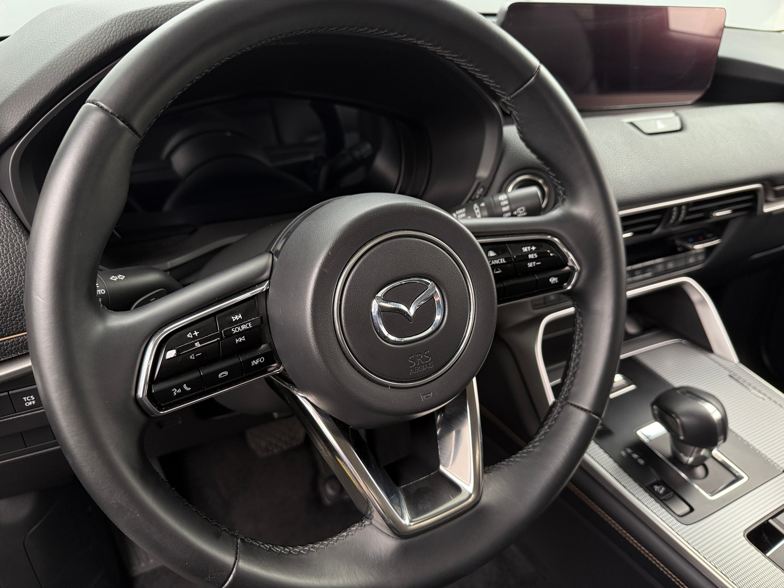 Thumbnail: 2024 Mazda CX-90 - 4