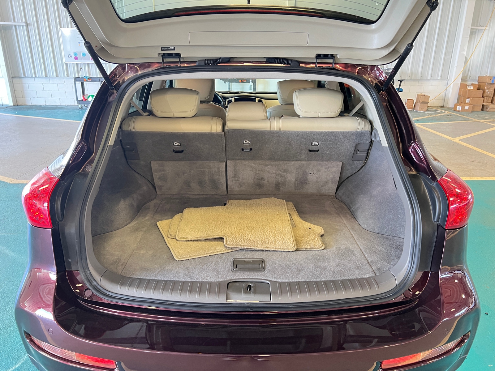 Thumbnail: 2016 INFINITI QX50 - 6