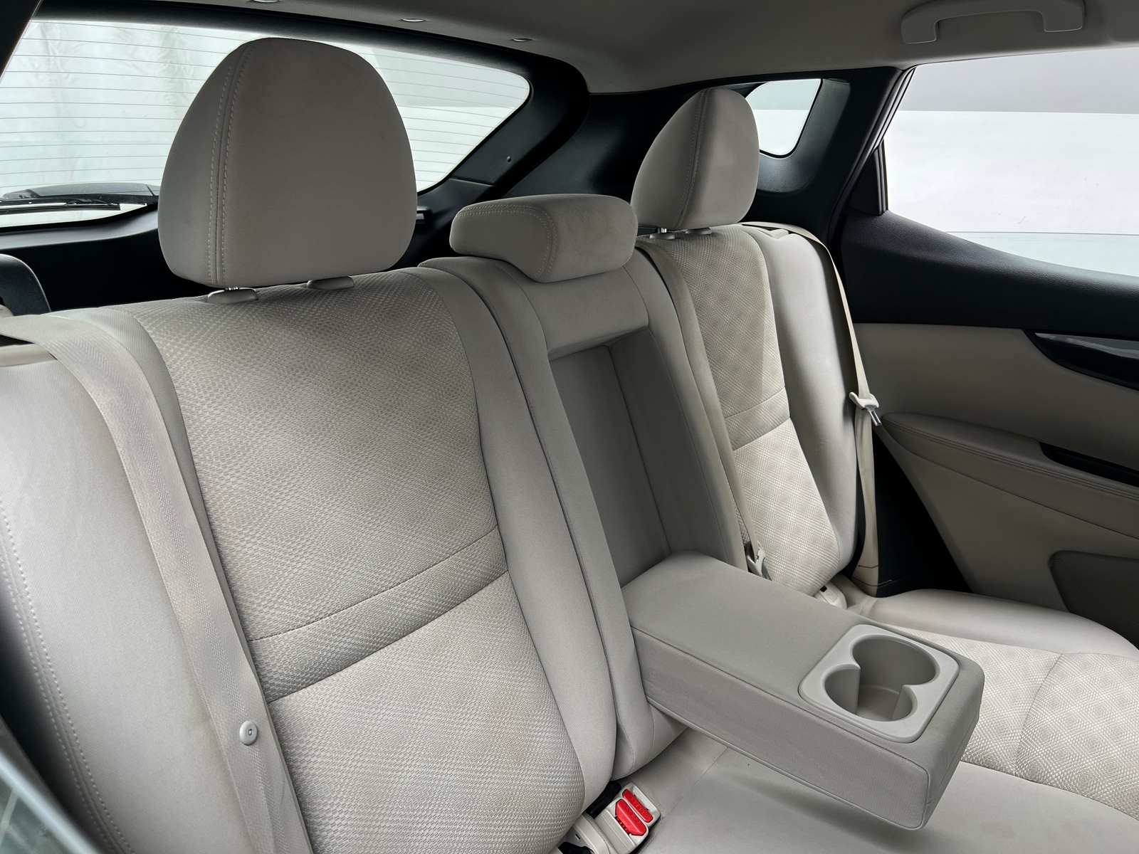 Thumbnail: 2018 Nissan Rogue Sport - 6