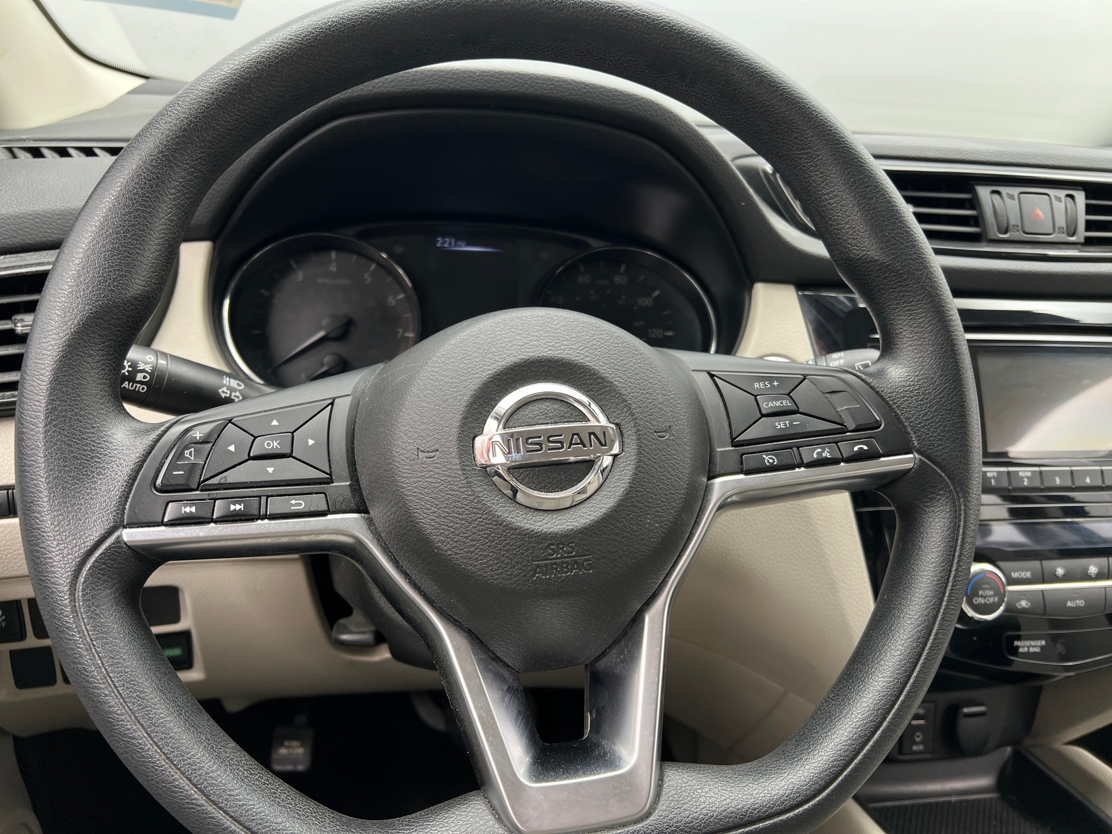 Thumbnail: 2018 Nissan Rogue Sport - 5