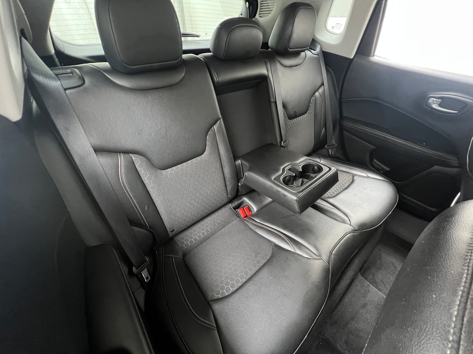 Thumbnail: 2018 Jeep Compass - 6