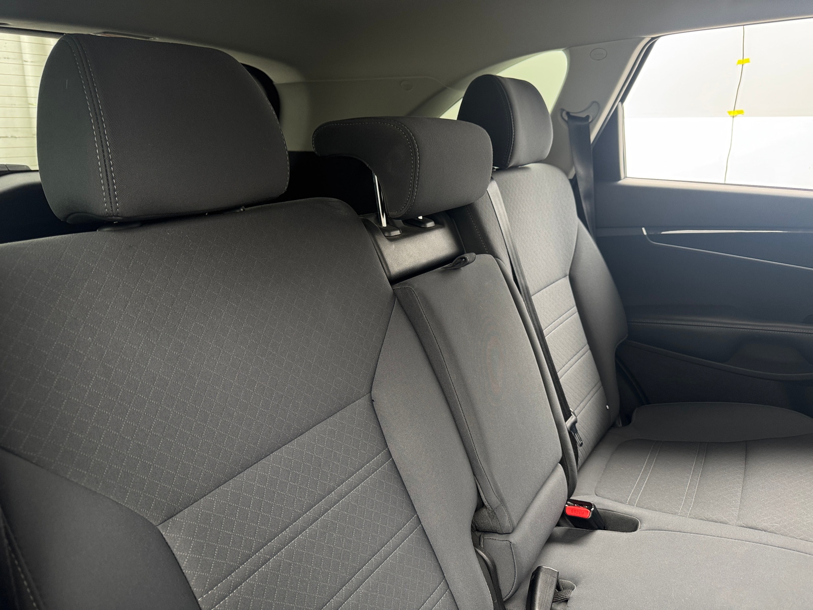 Thumbnail: 2017 Kia Sorento - 6